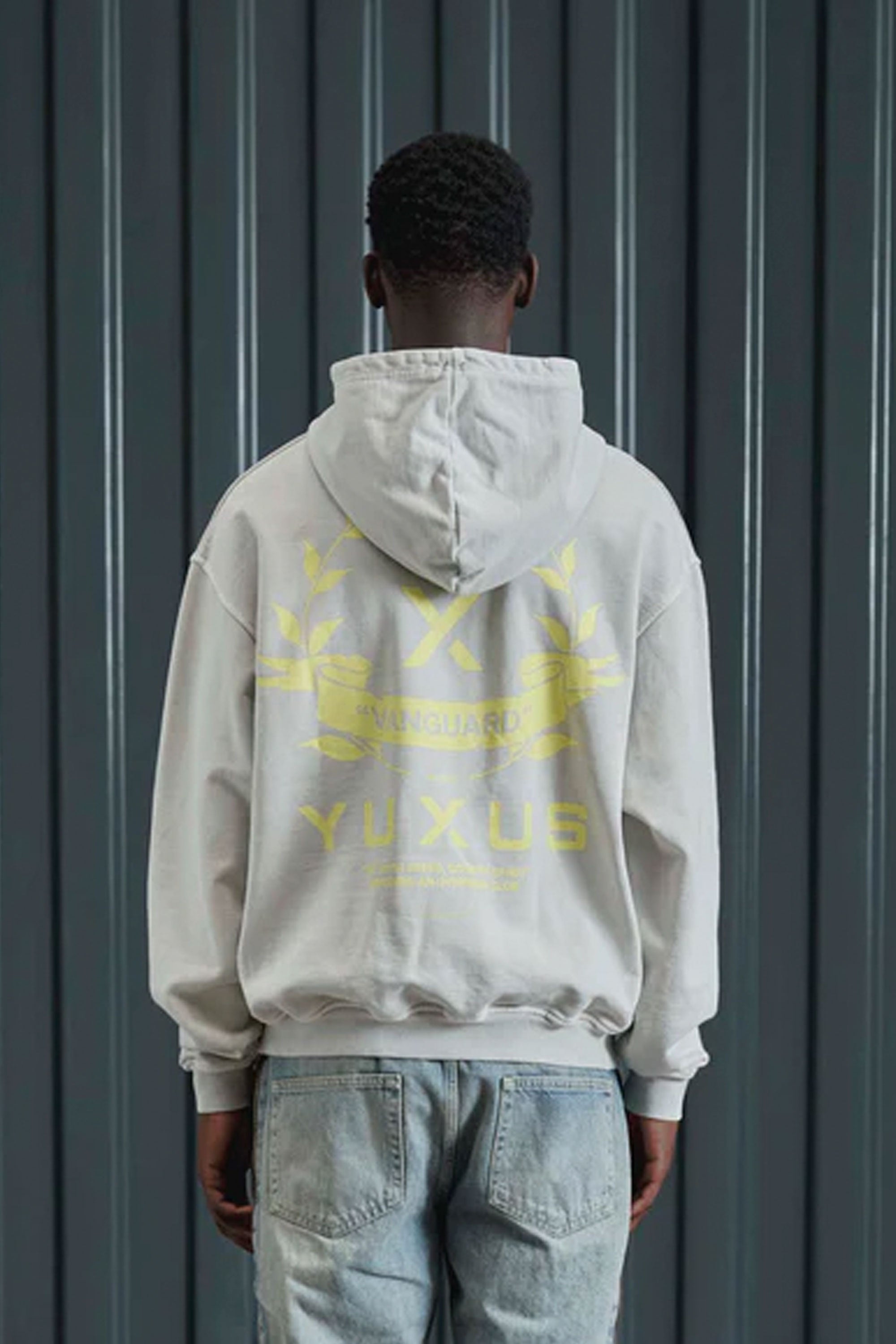 Pukas-Surf-Shop-Hoodie-Yuxus-vanguard-sonic