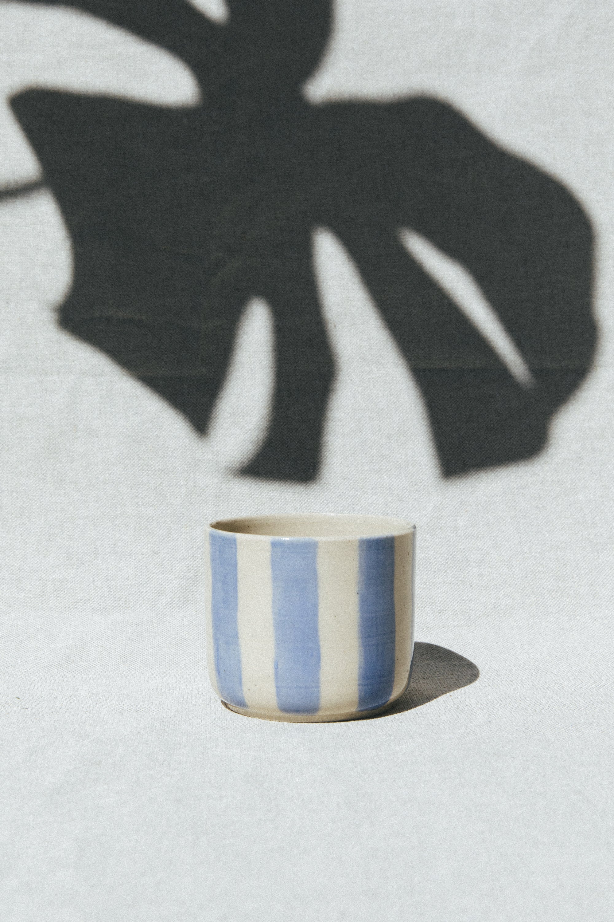 Pukas-Surf-Shop-Luz-Ceramics-Striped-short-cup-blue