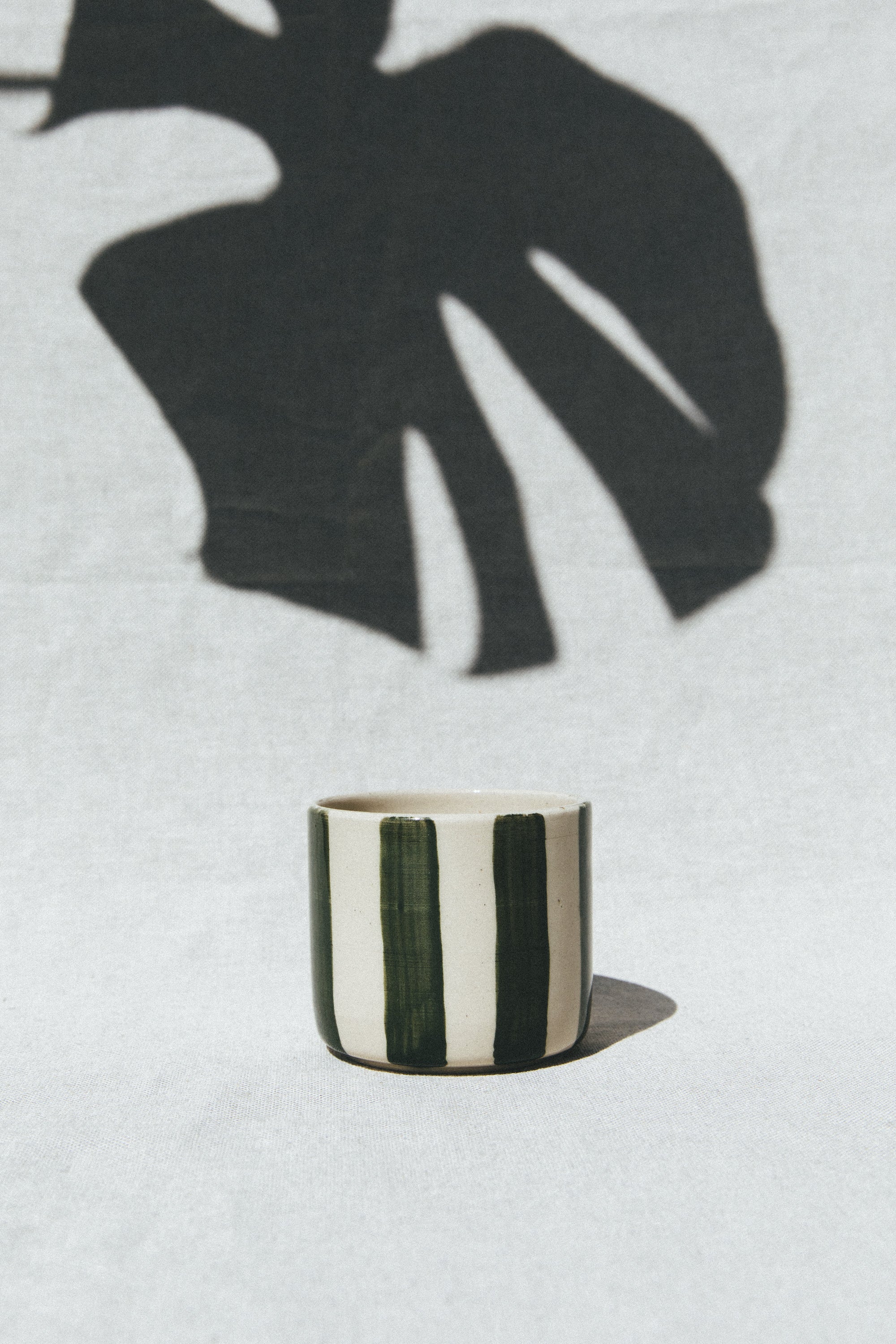 Pukas-Surf-Shop-Luz-Ceramics-Striped-short-cup-green