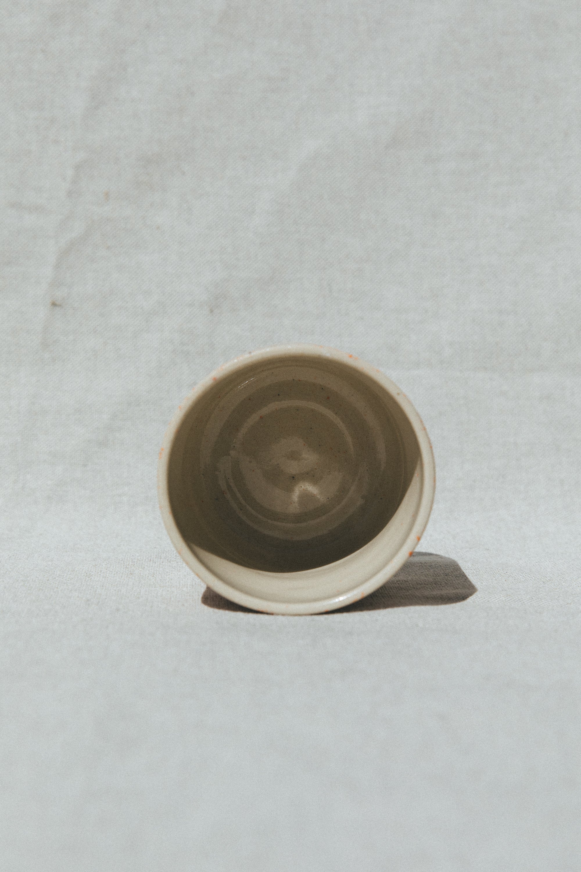 Pukas-Surf-Shop-Luz-Ceramics-short-speckled-orange-cup