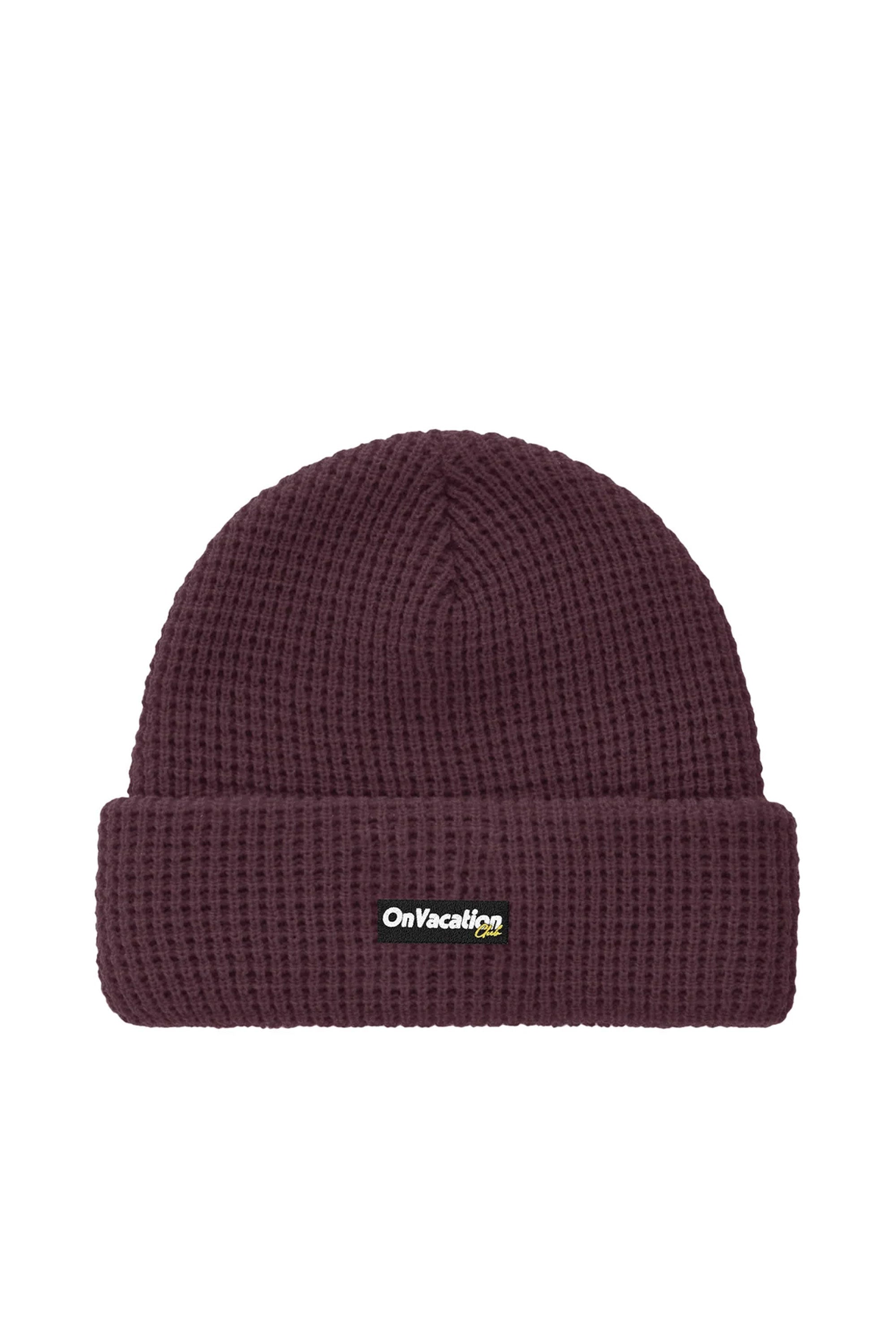 Pukas-Surf-Shop-Man-Beanie-On-Vacation-Members-Club-Short-Beanie-Burgundy-1