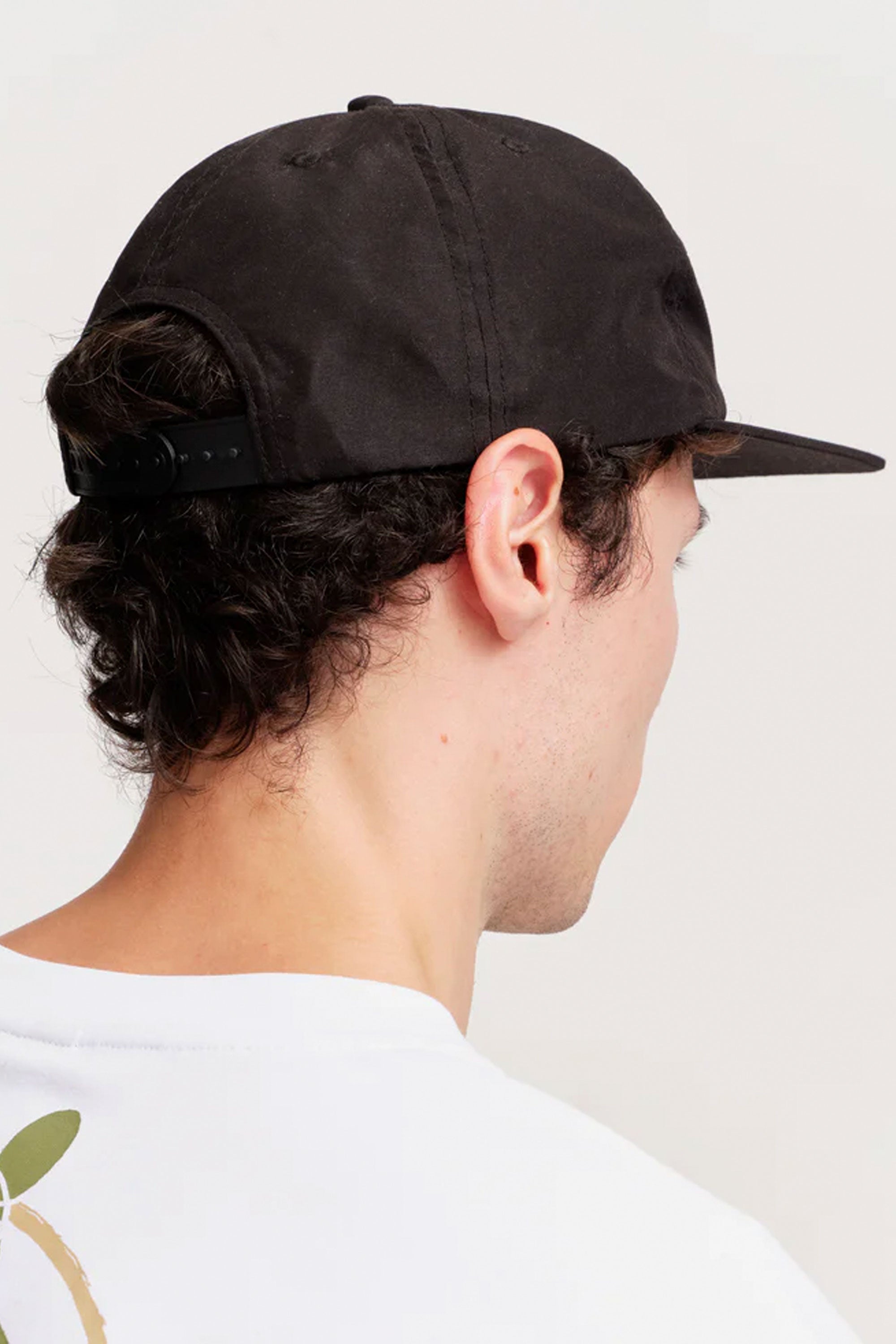 Happylifeshops Man Cap Parlez Panel 5.5 Panel Black