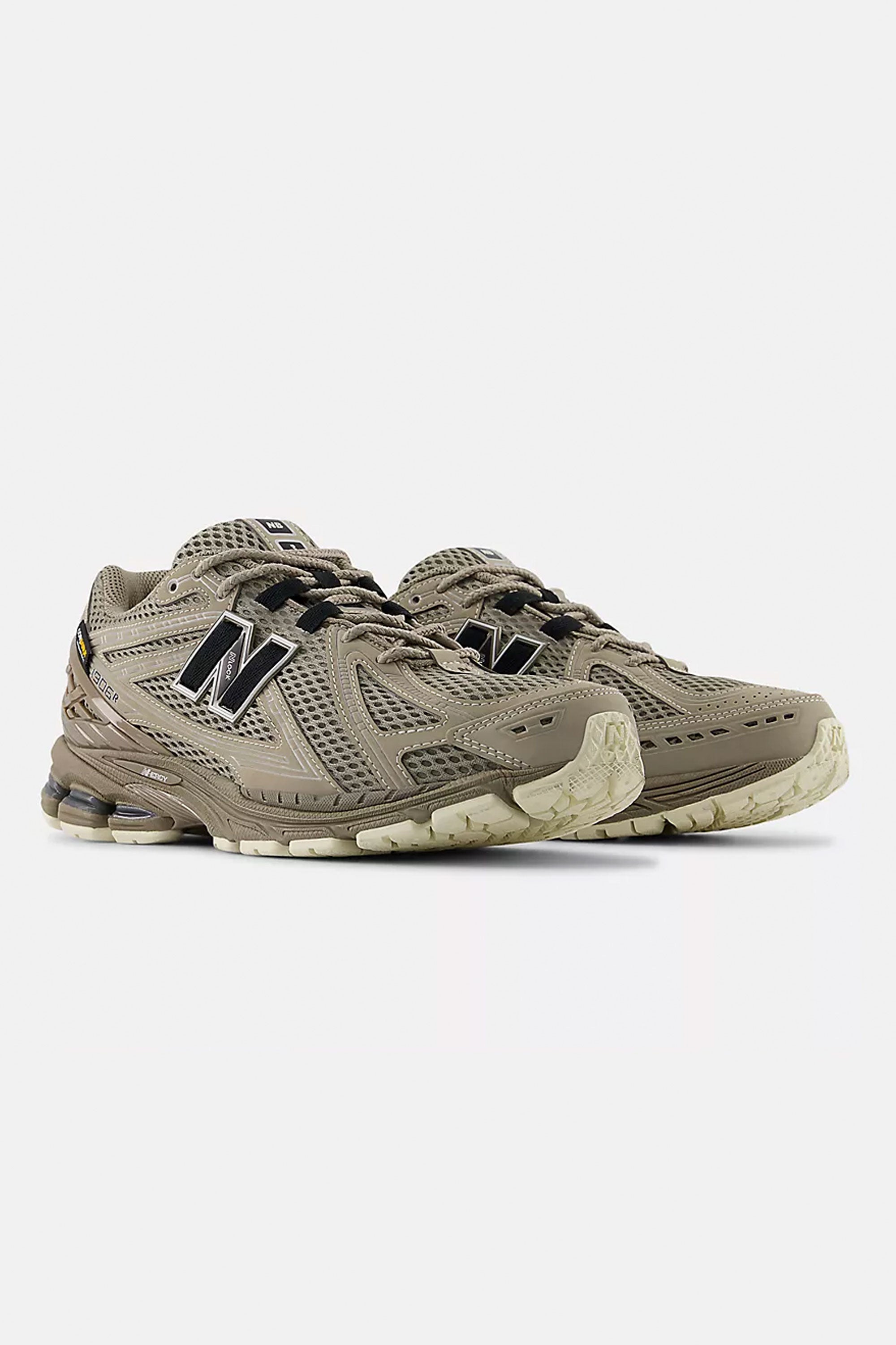 Happylifeshops Man Footwear New Balance 1906 R Arid Stone Man
