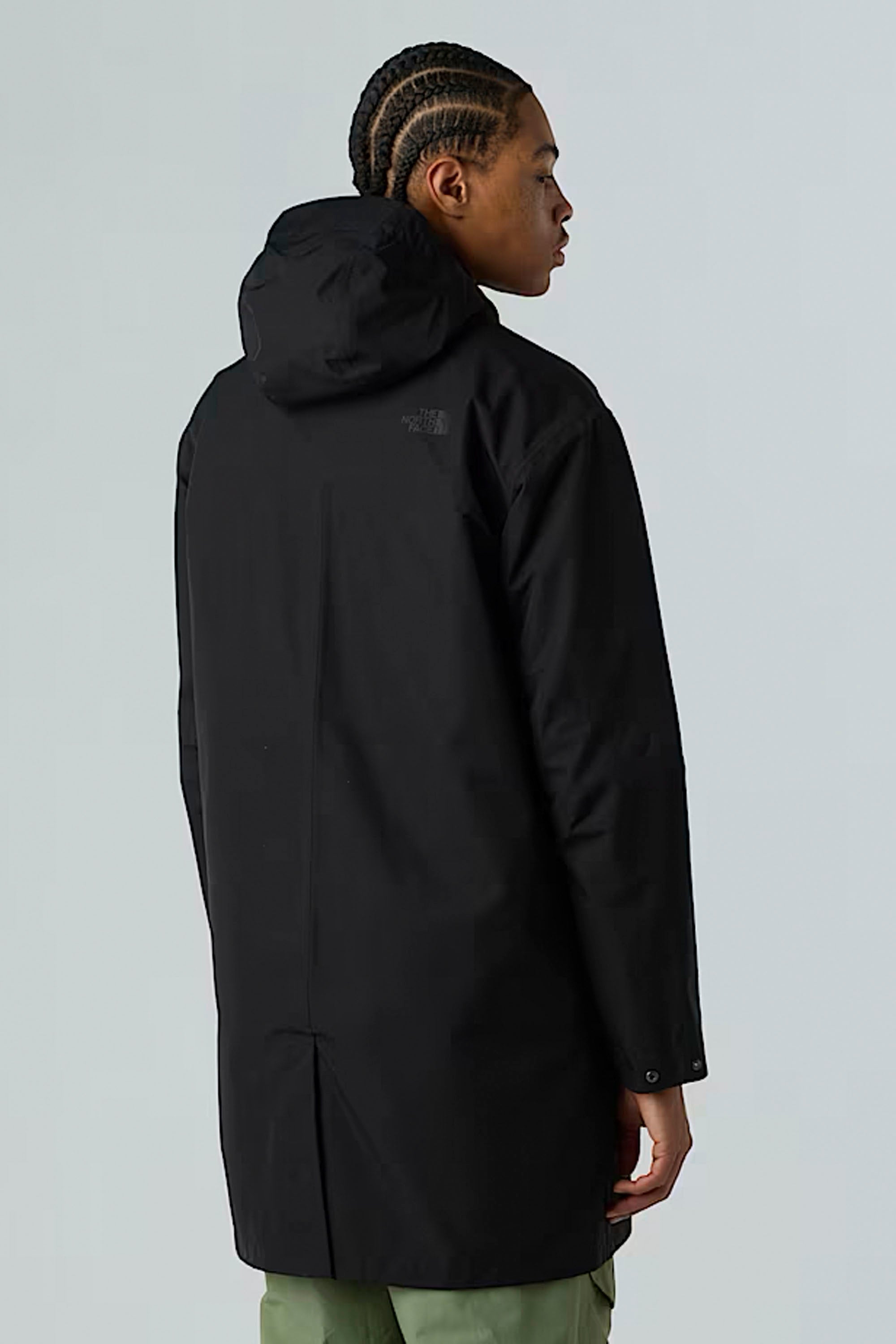 Happylifeshops The North Face Men’s Nukabira Rain Shell Parka in TNF Black