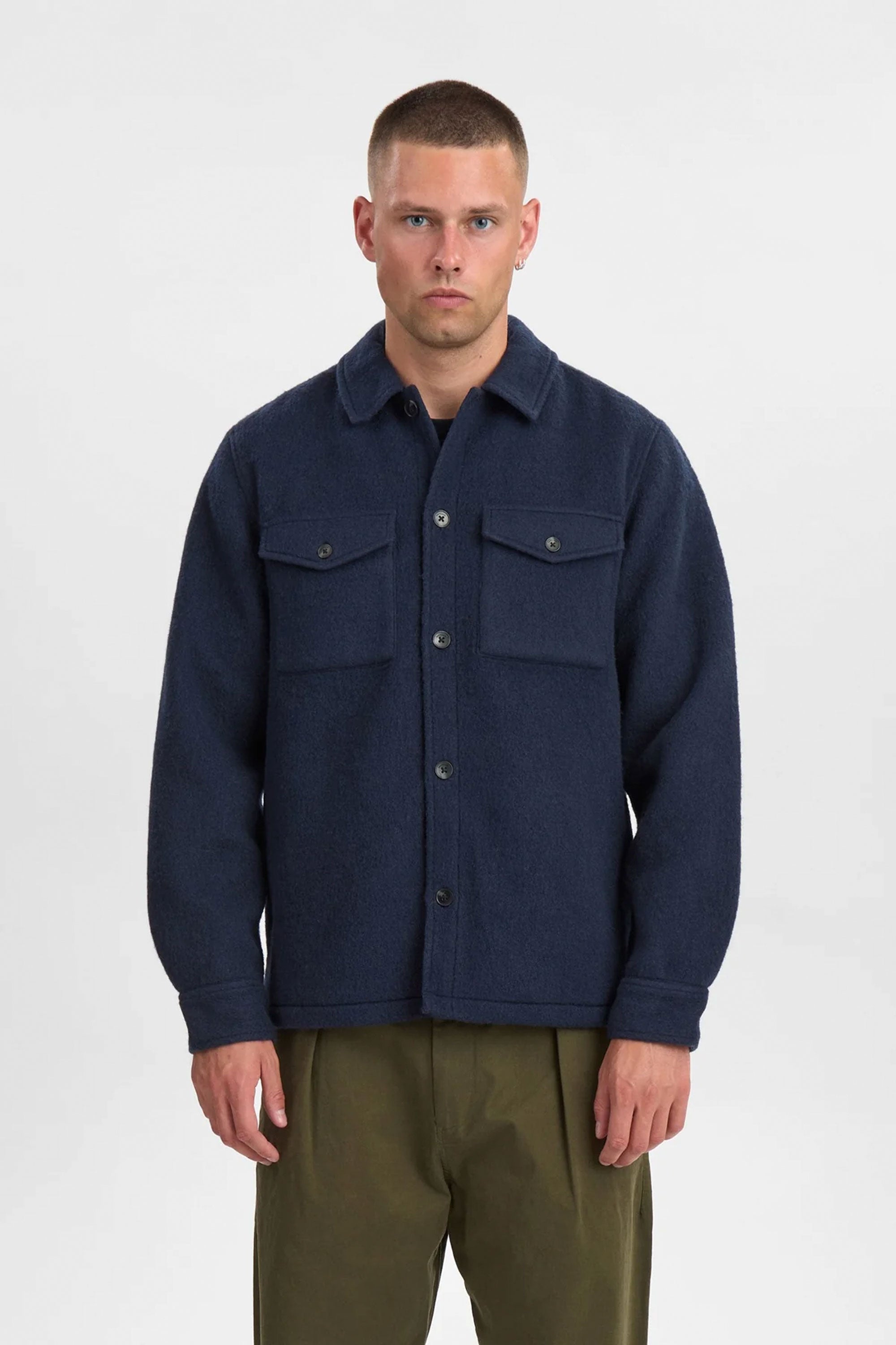 Pukas-Surf-Shop-Man-Overshirt-Anerkjendt-Akoscar-Boiled-Wool-Overshirt-Sky-Captain-1