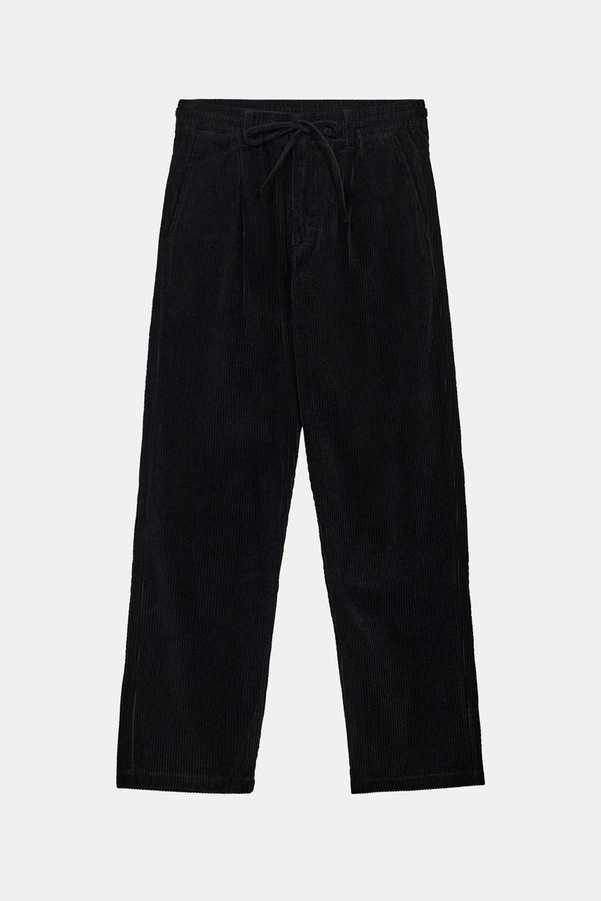 Pukas-Surf-Shop-Man-Pants-Anerkjendt-Akjan-Cord-Pleat-Pants-Caviar-1