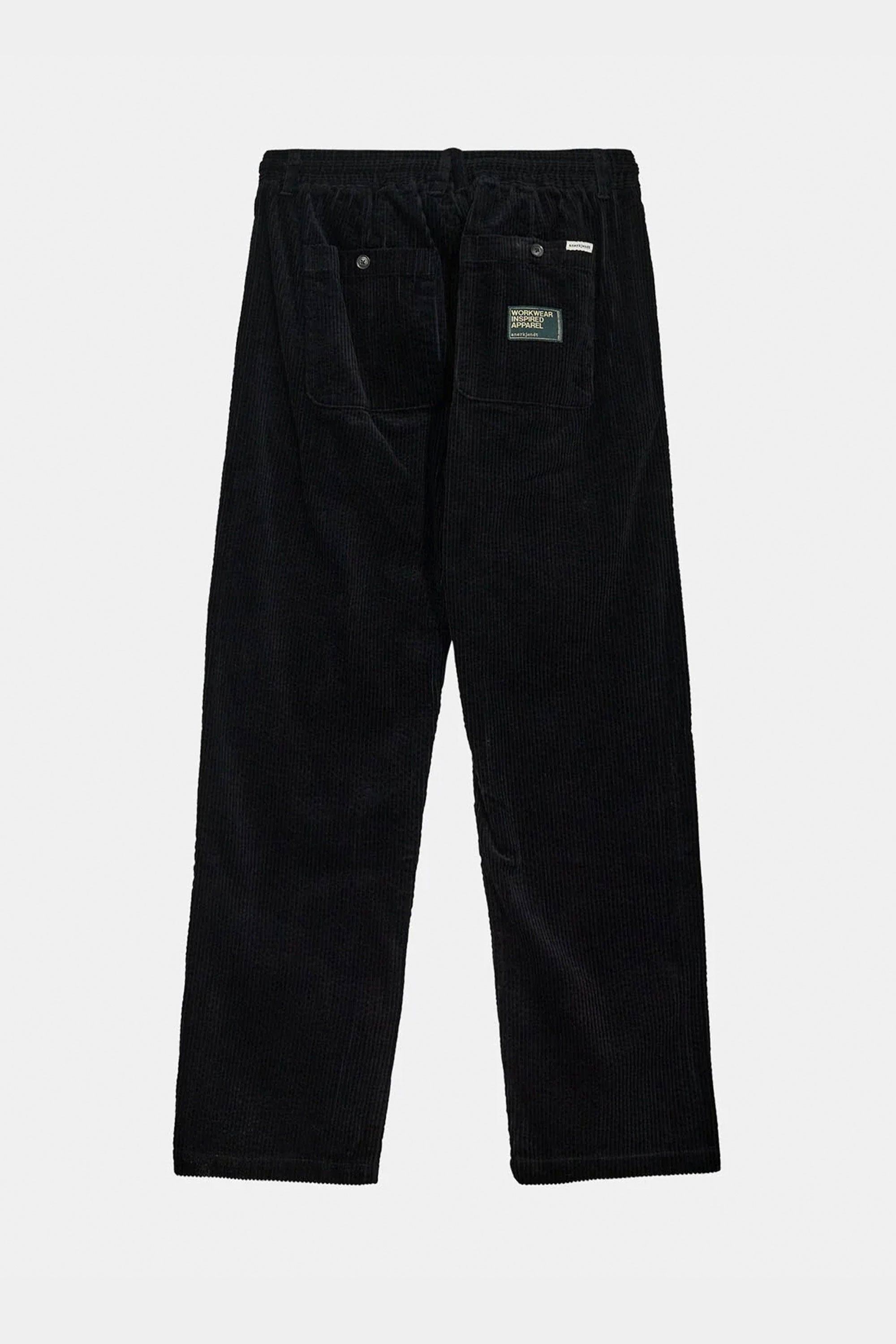 Pukas-Surf-Shop-Man-Pants-Anerkjendt-Akjan-Cord-Pleat-Pants-Caviar-2
