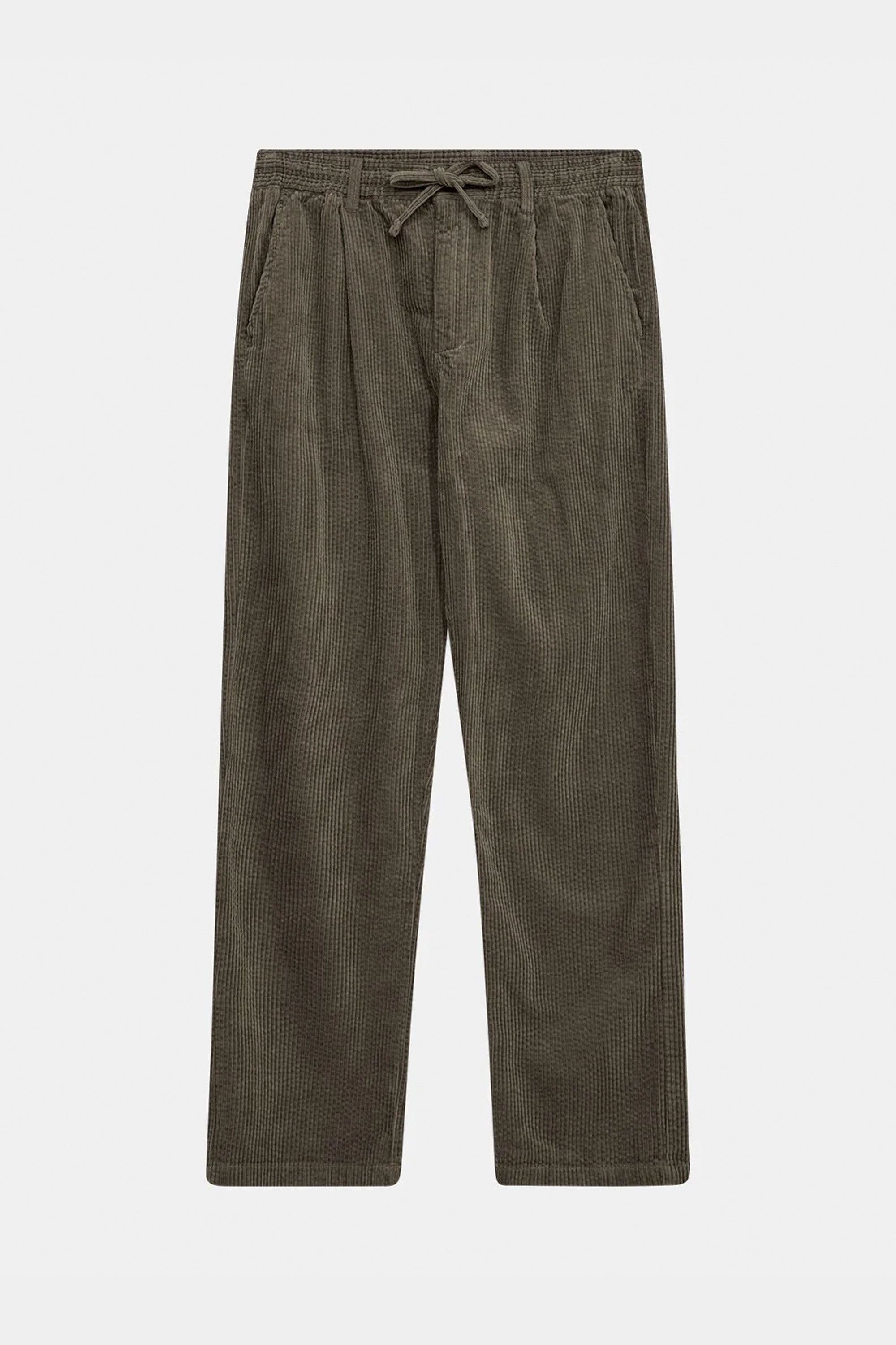 Pukas-Surf-Shop-Man-Pants-Anerkjendt-Akjan-Cord-Pleat-Pants-Deep-Lichen-Green-1