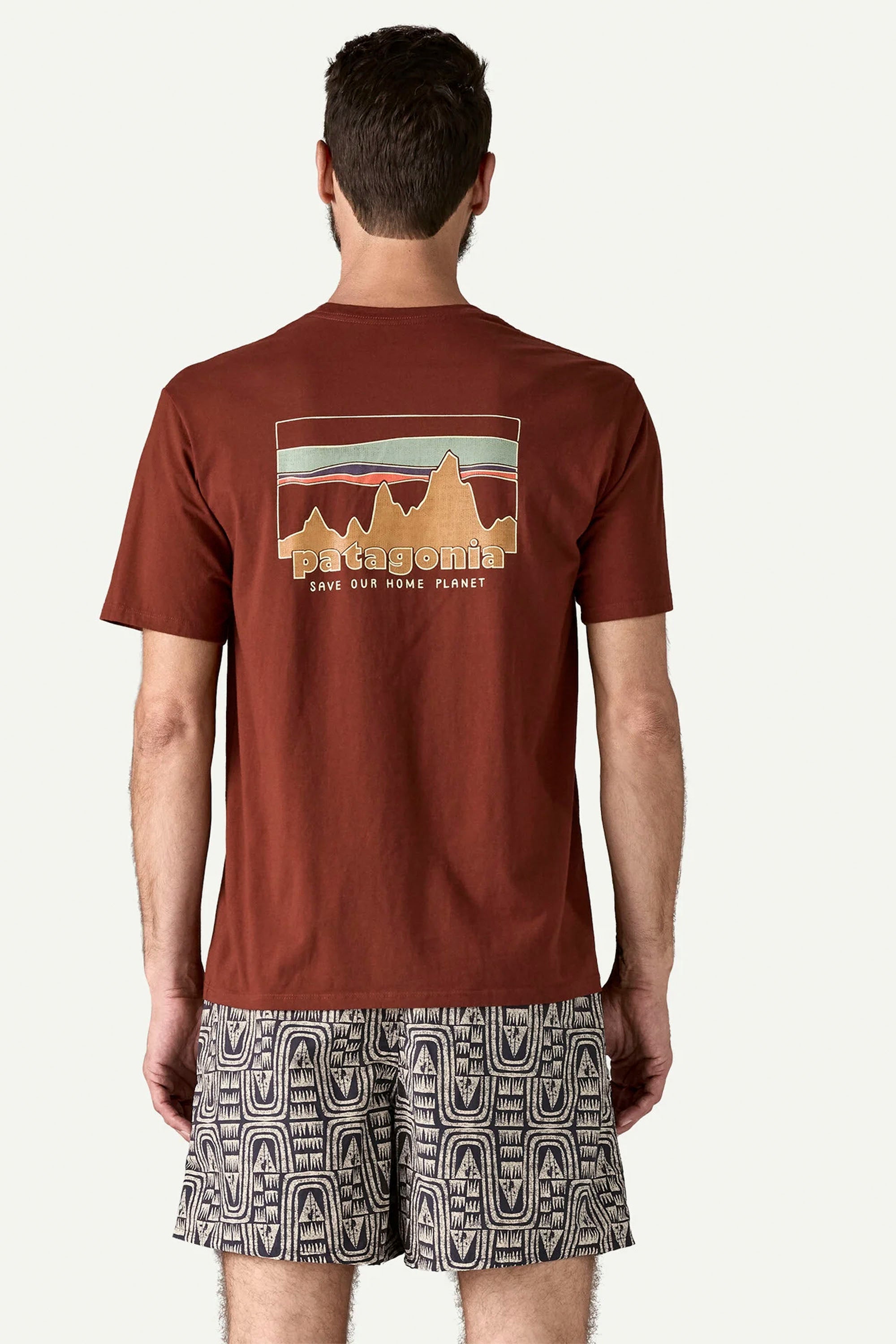 Happylifeshops Patagonia men’s crew T-shirt in Dried Vanilla