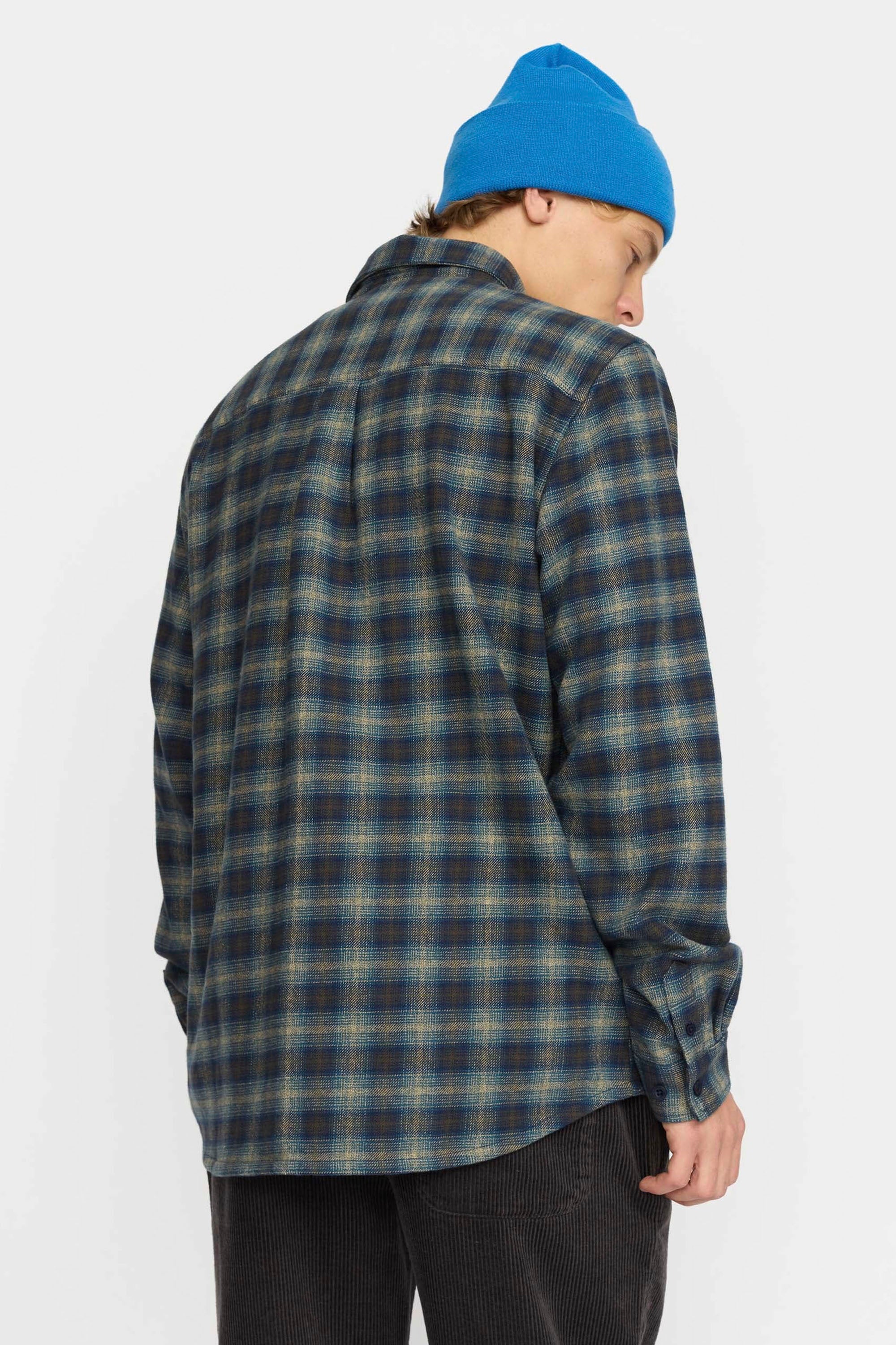 Revolution Happylifeshops Utility Shirt
blue relaxed fit casual style