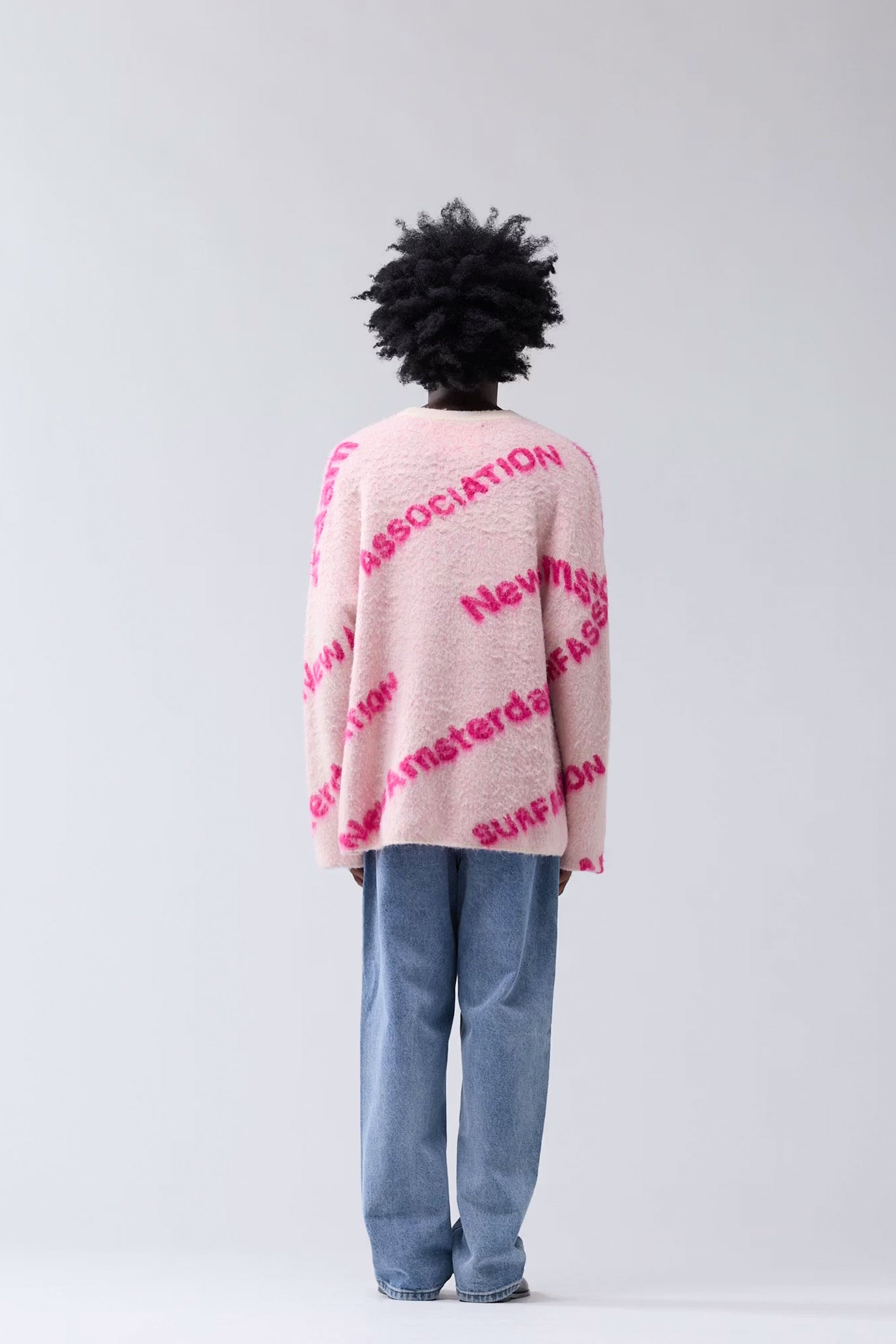 New Amsterdam Pink sweater with magenta text Happylifeshops