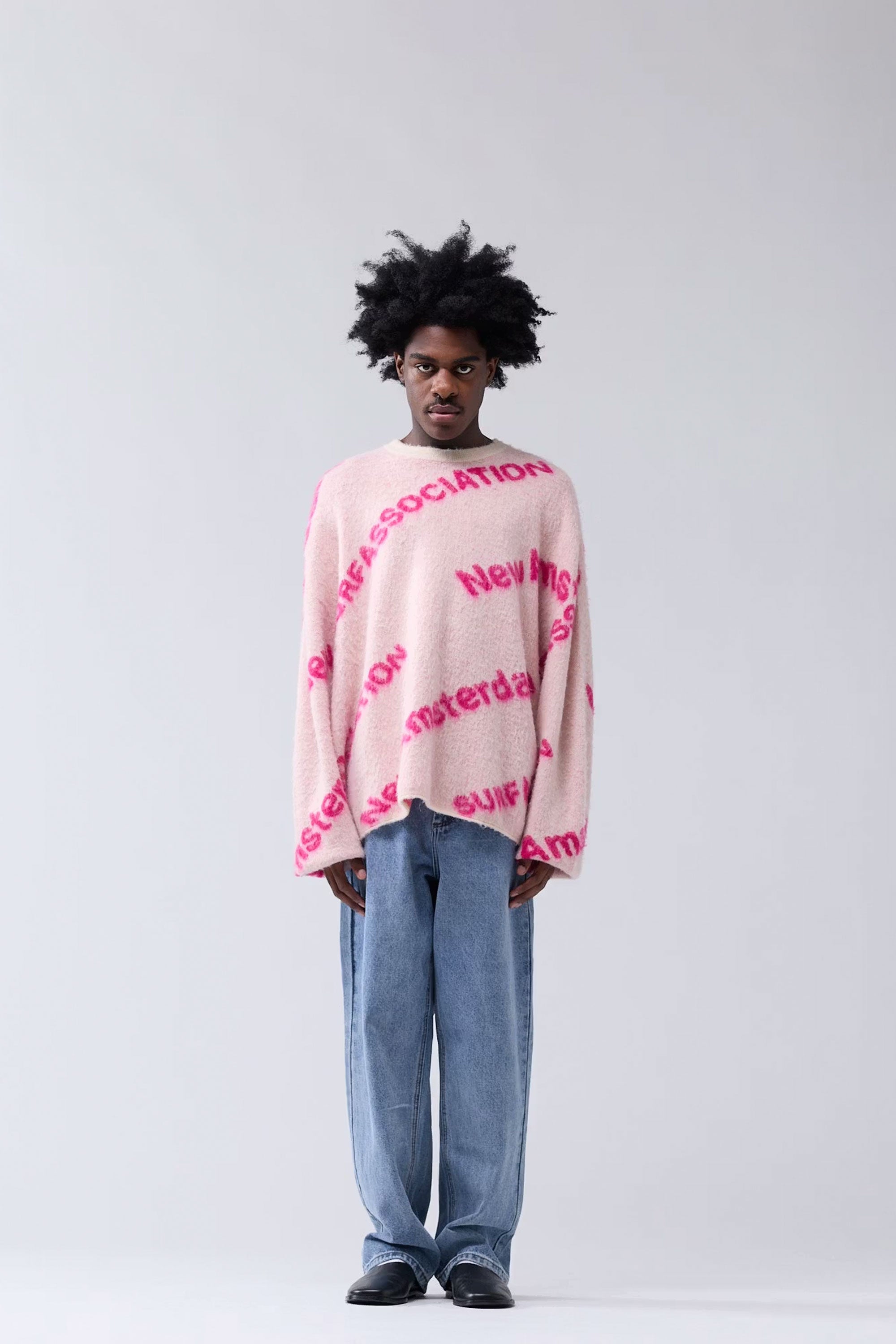 New Amsterdam Pink sweater with magenta text Happylifeshops