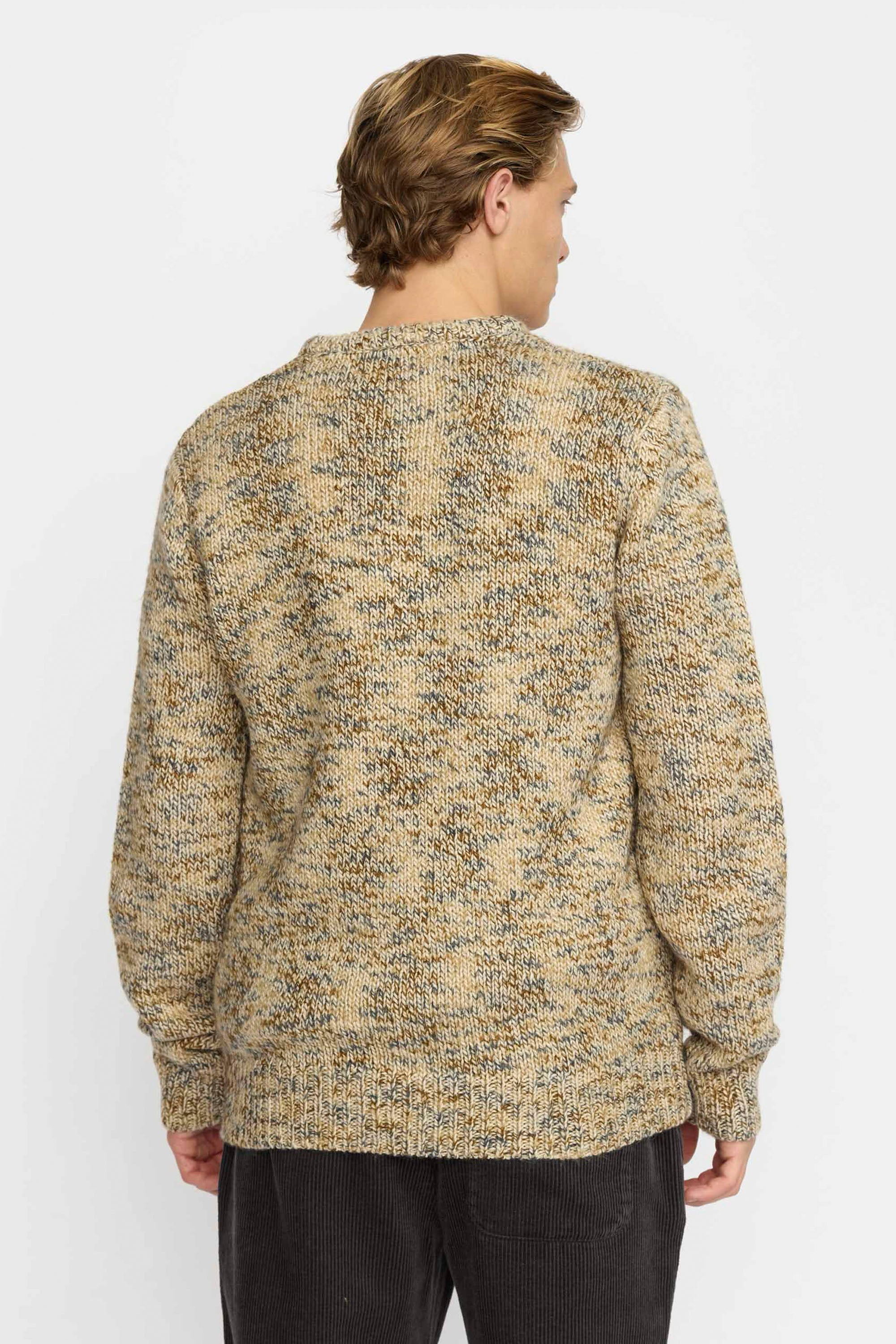 Happylifeshops Revolution structured knit off-white sweater