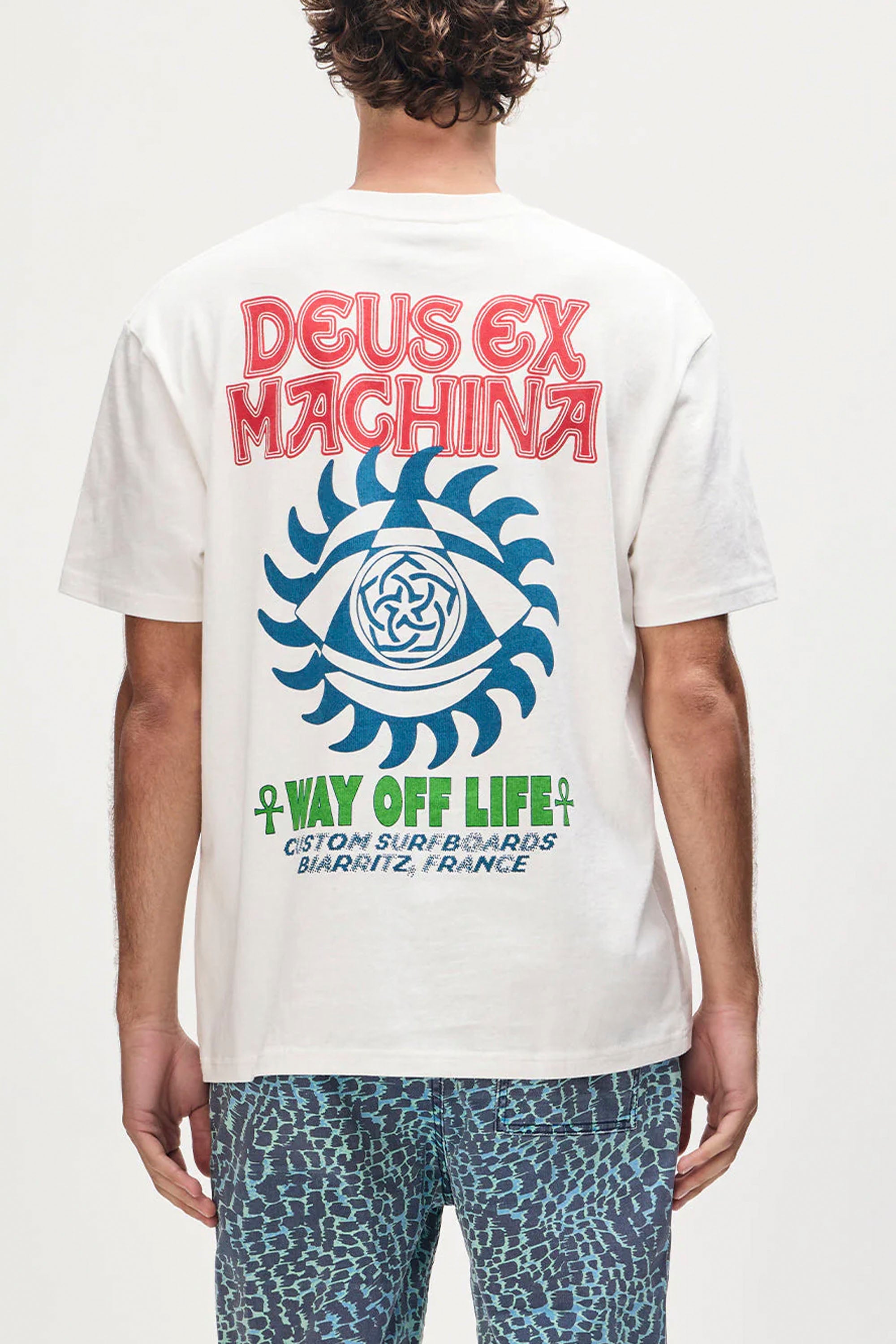 Happylifeshops Deus Ex Machina Crank Tee Vintage White oversized graphic tee