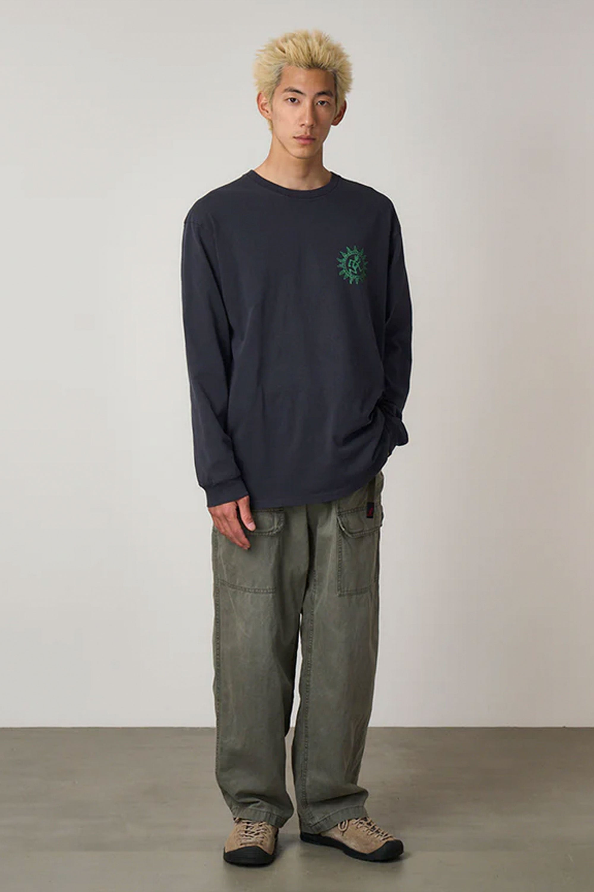 Pukas-Surf-Shop-Man-Tee-Gramicci-Sun-Tee-Navy-Pigment-4