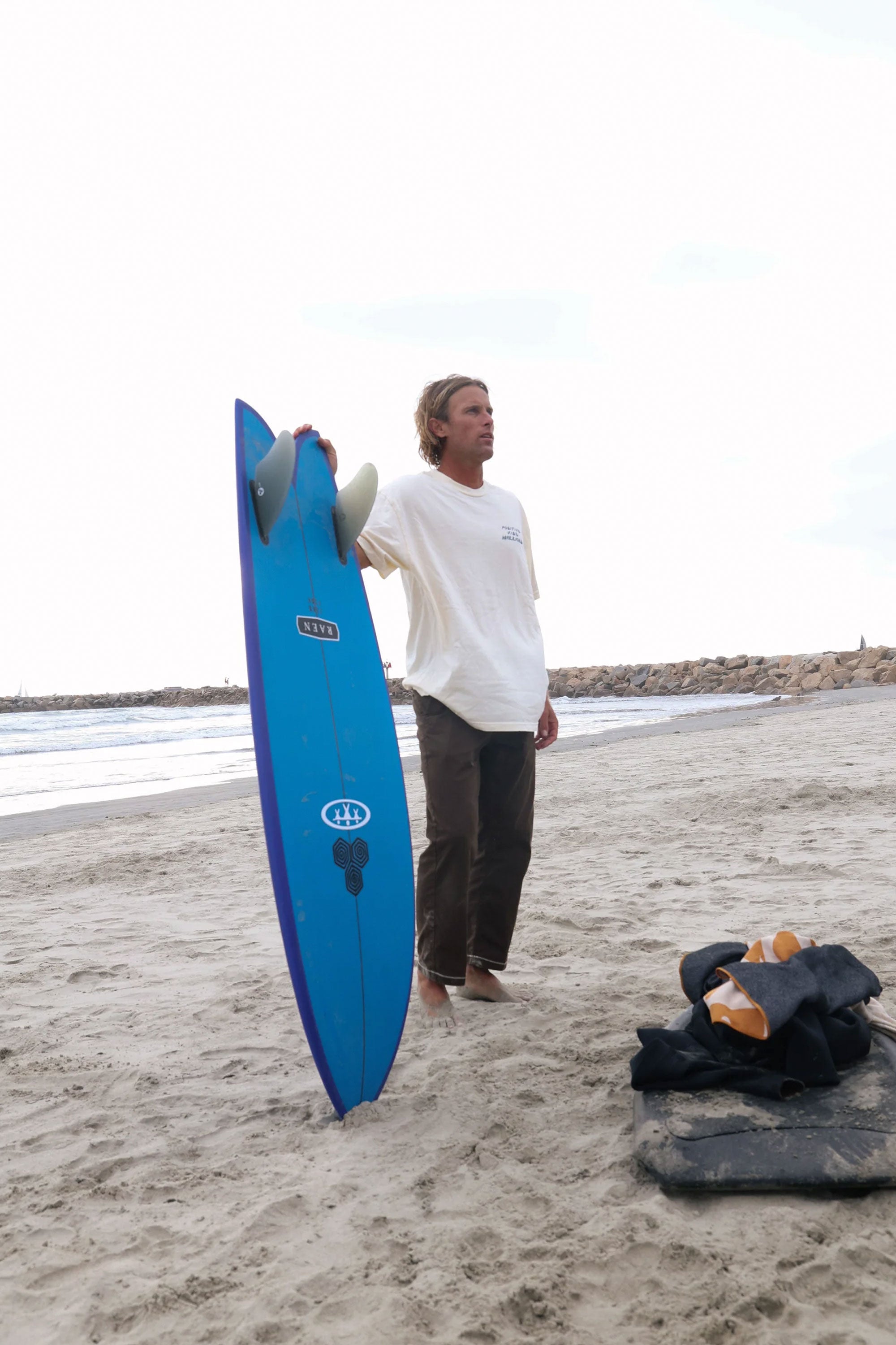 Happylifeshops Man Tee Positive Vibe Warriors Carpool Graphic Cream