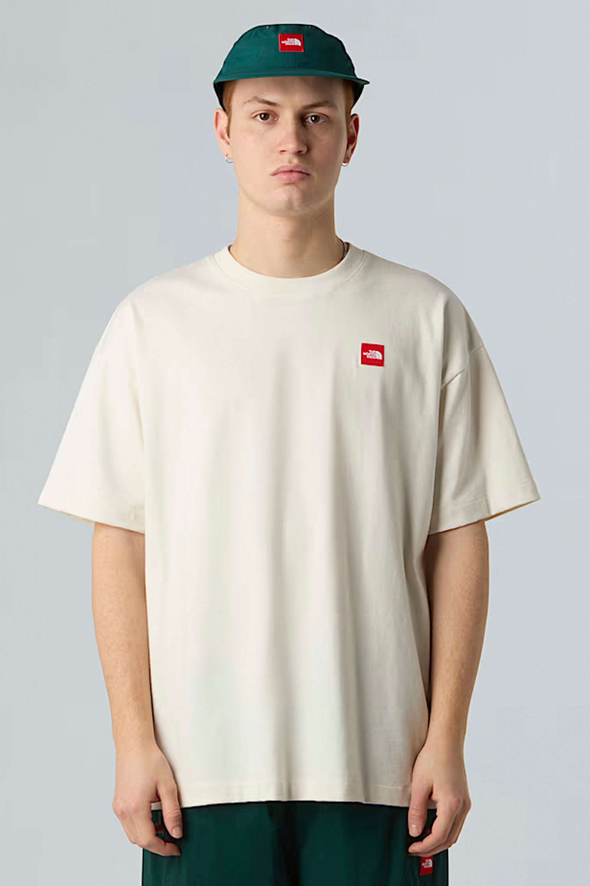 Happylifeshops The North Face Men's Red Box Short-Sleeve Tee in White Dune