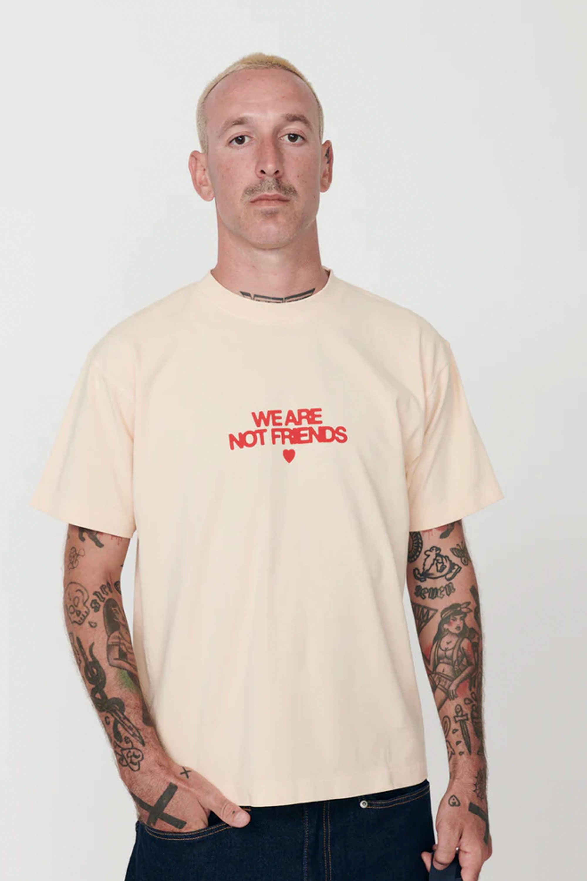 Happylifeshops Man Tee WANF Off Bold Love Cream