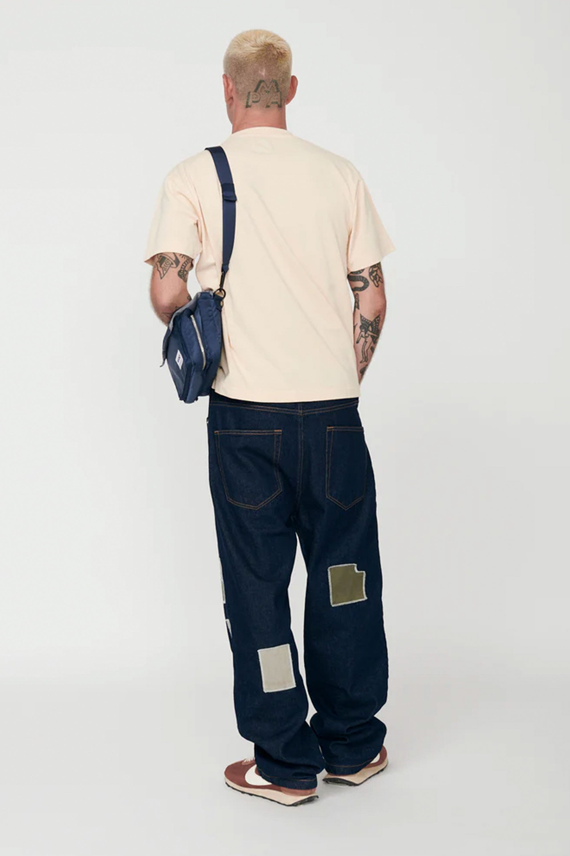 Happylifeshops Man Tee WANF Off Bold Love Cream