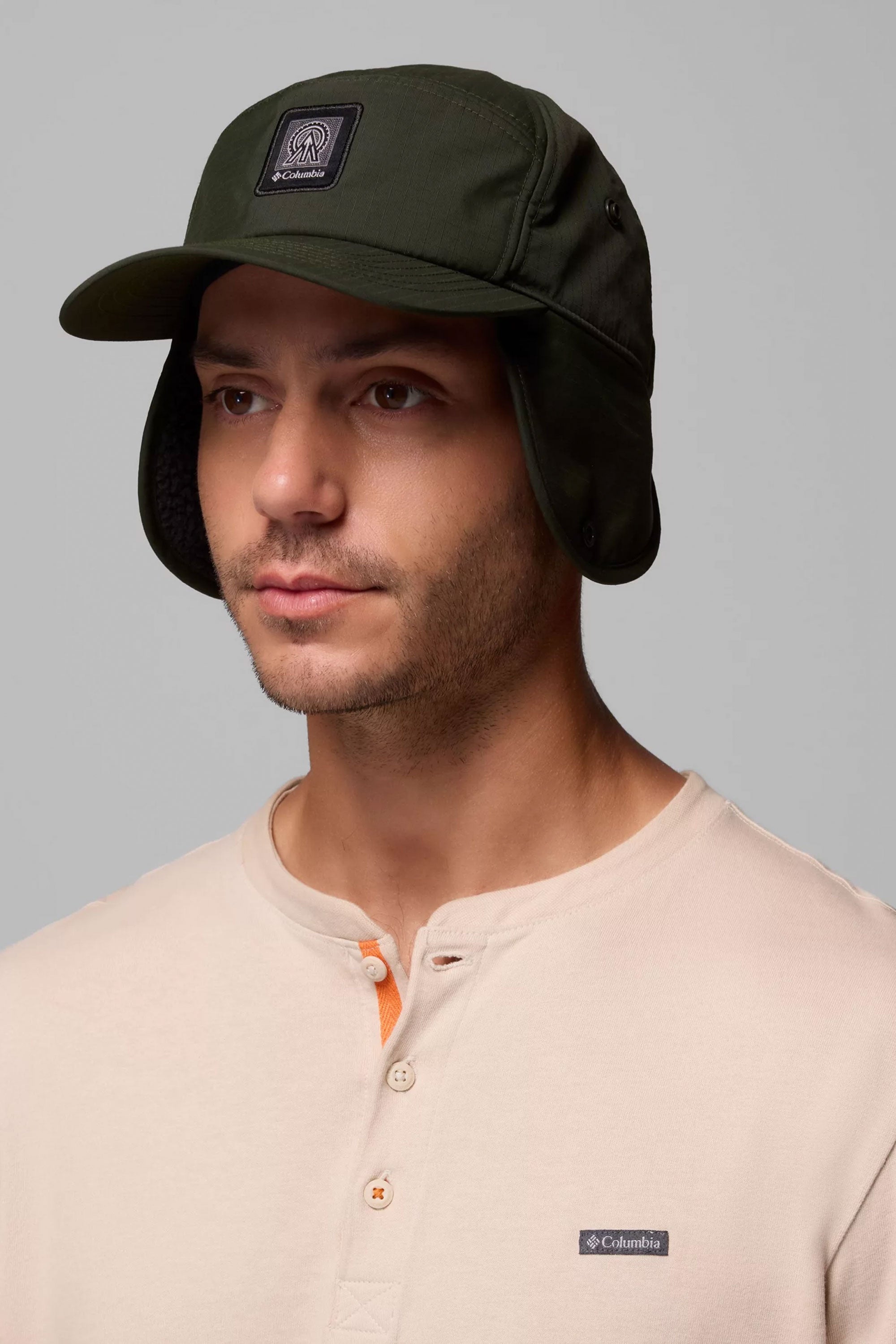 Happylifeshops Columbia ear flap cap (Landroamer) in Greenscape