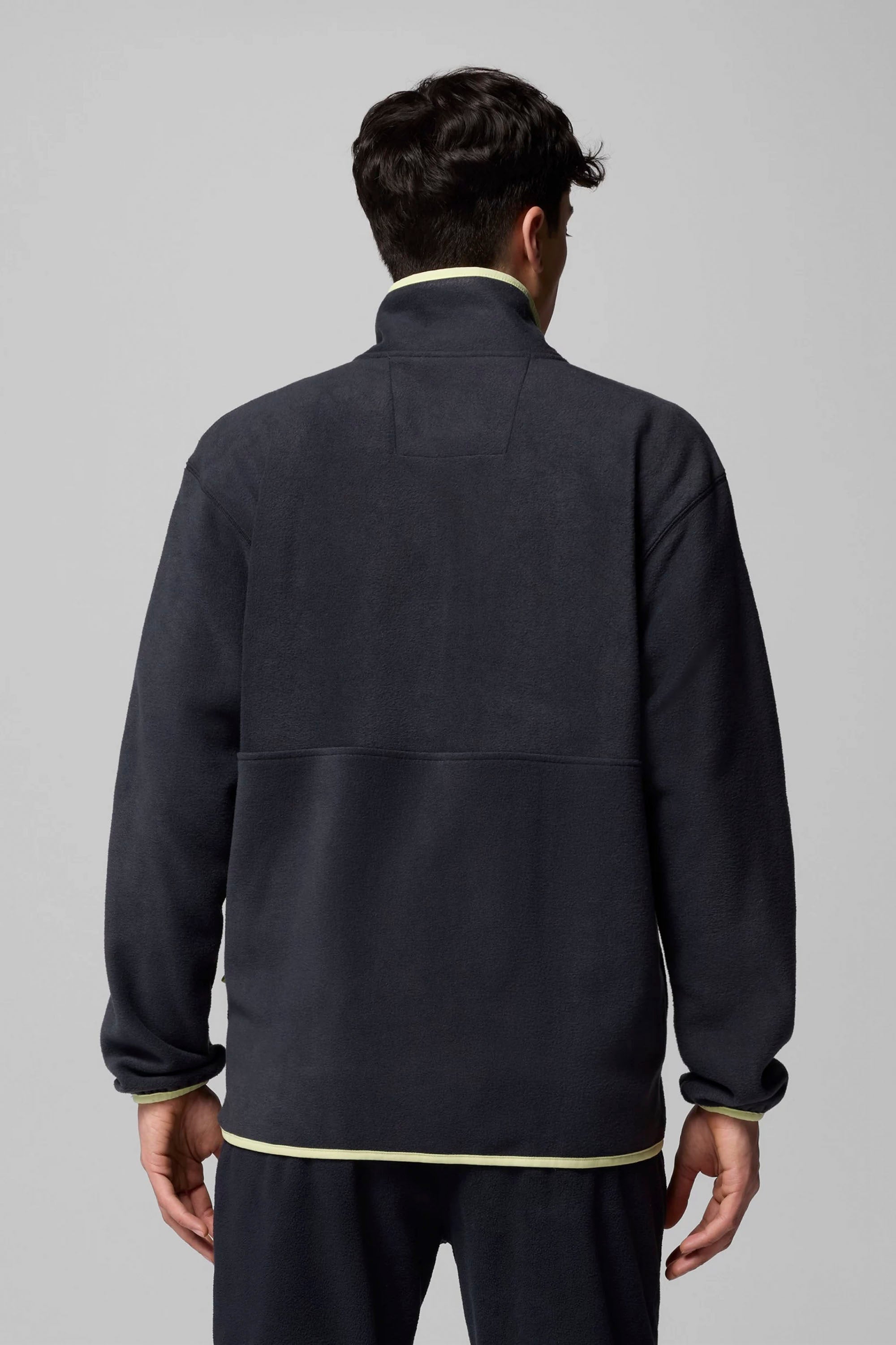 Happylifeshops Columbia men’s fleece jacket in Black / Compass Blue