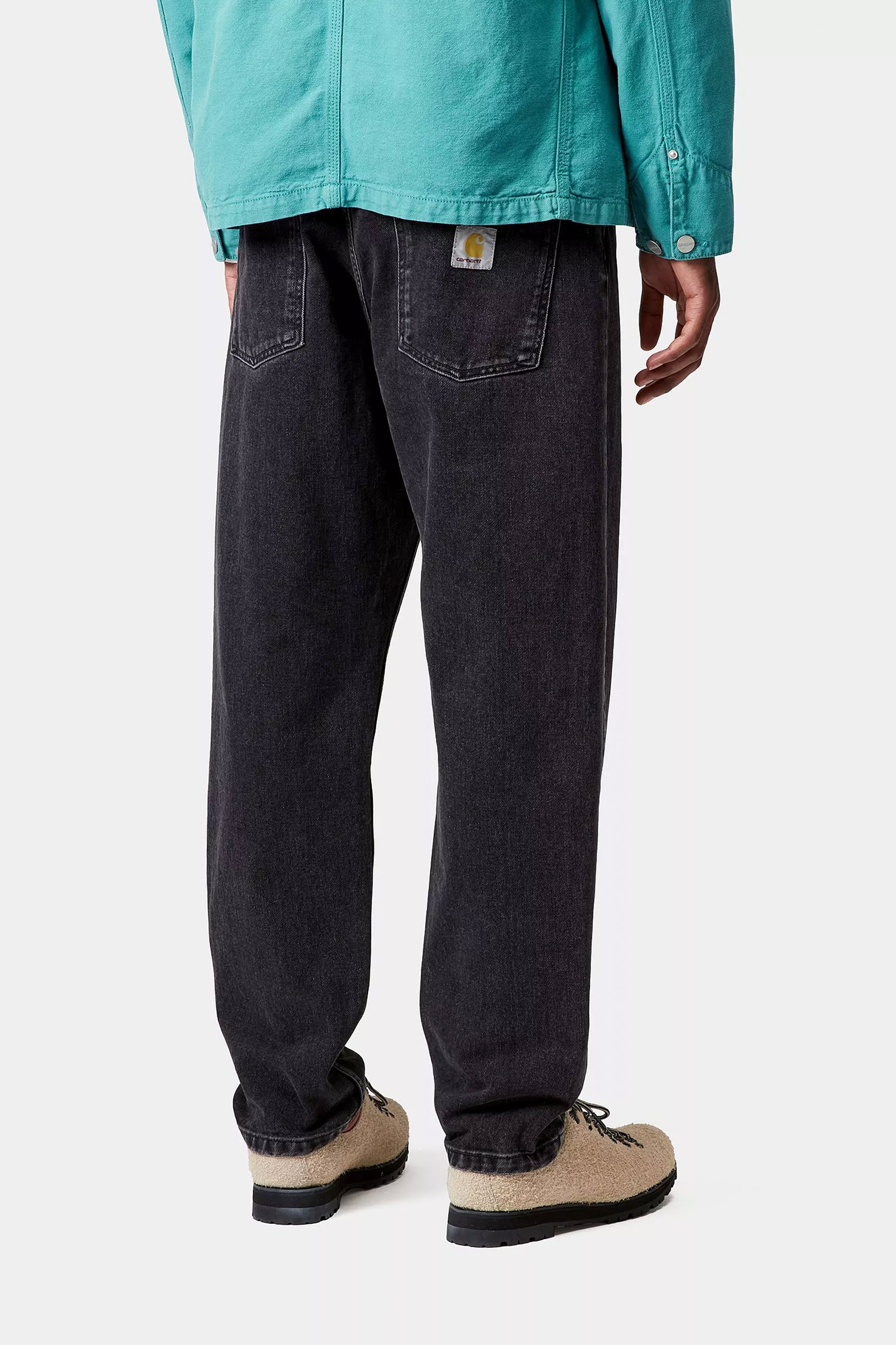 Pukas-Surf-Shop-Pant-Carhartt-Newel-Washed-Black-2