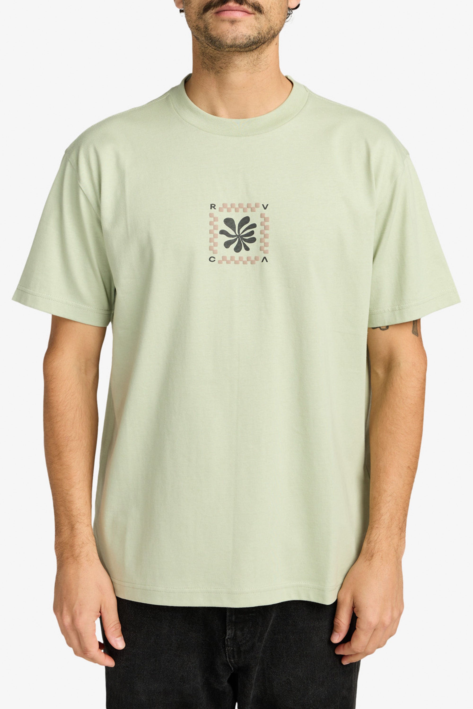 Pukas-Surf-Shop-Rvca-Mosaic-Fragmets-Light-Olive