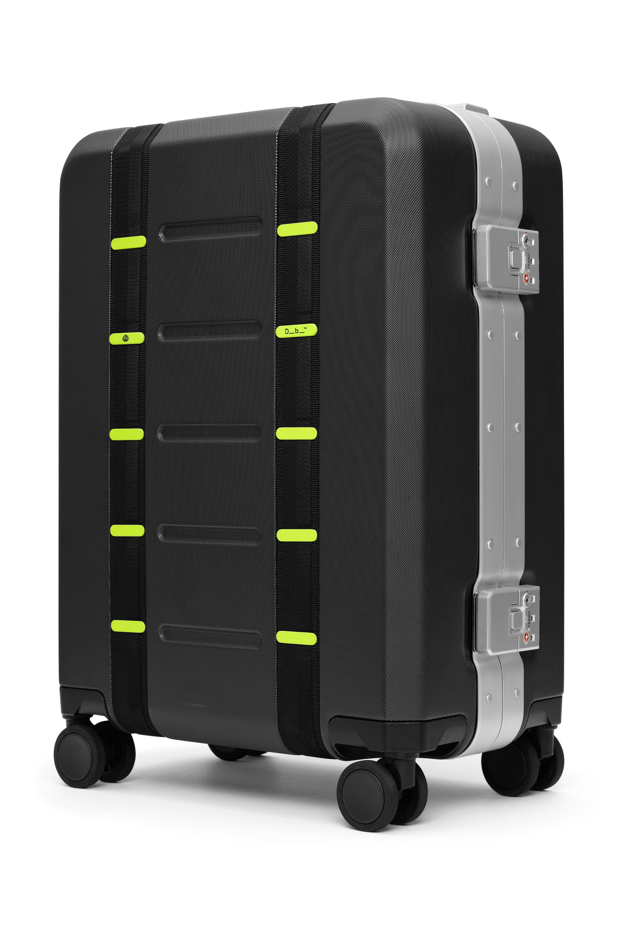 Pukas-Surf-Shop-Suitcase-Db-X-New-Amsterdam-Ramverk-Pro-Carry-On-Black