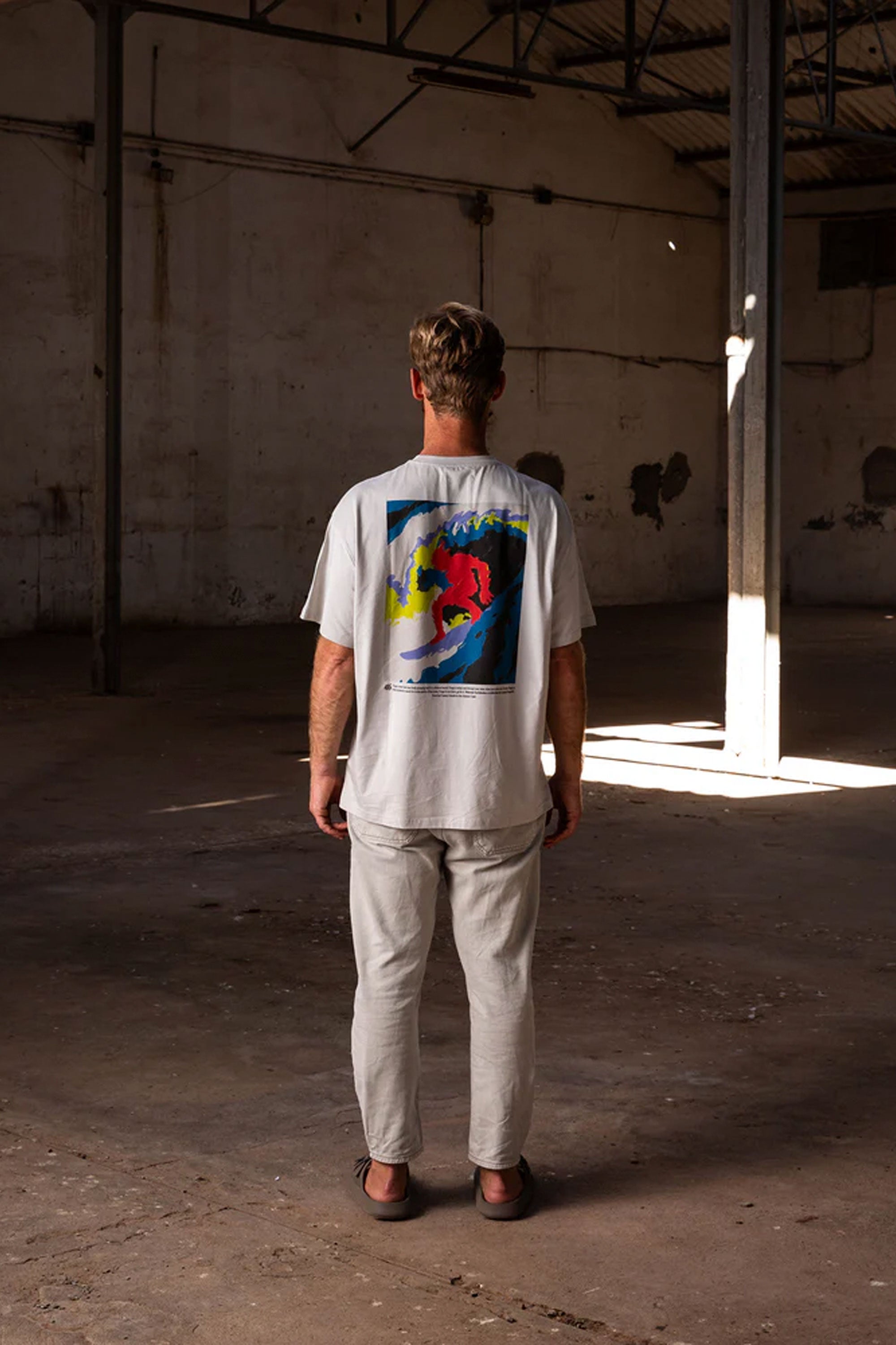 Pukas-Surf-Shop-Tee-Latitud-Fuego-Bone-Grey-1