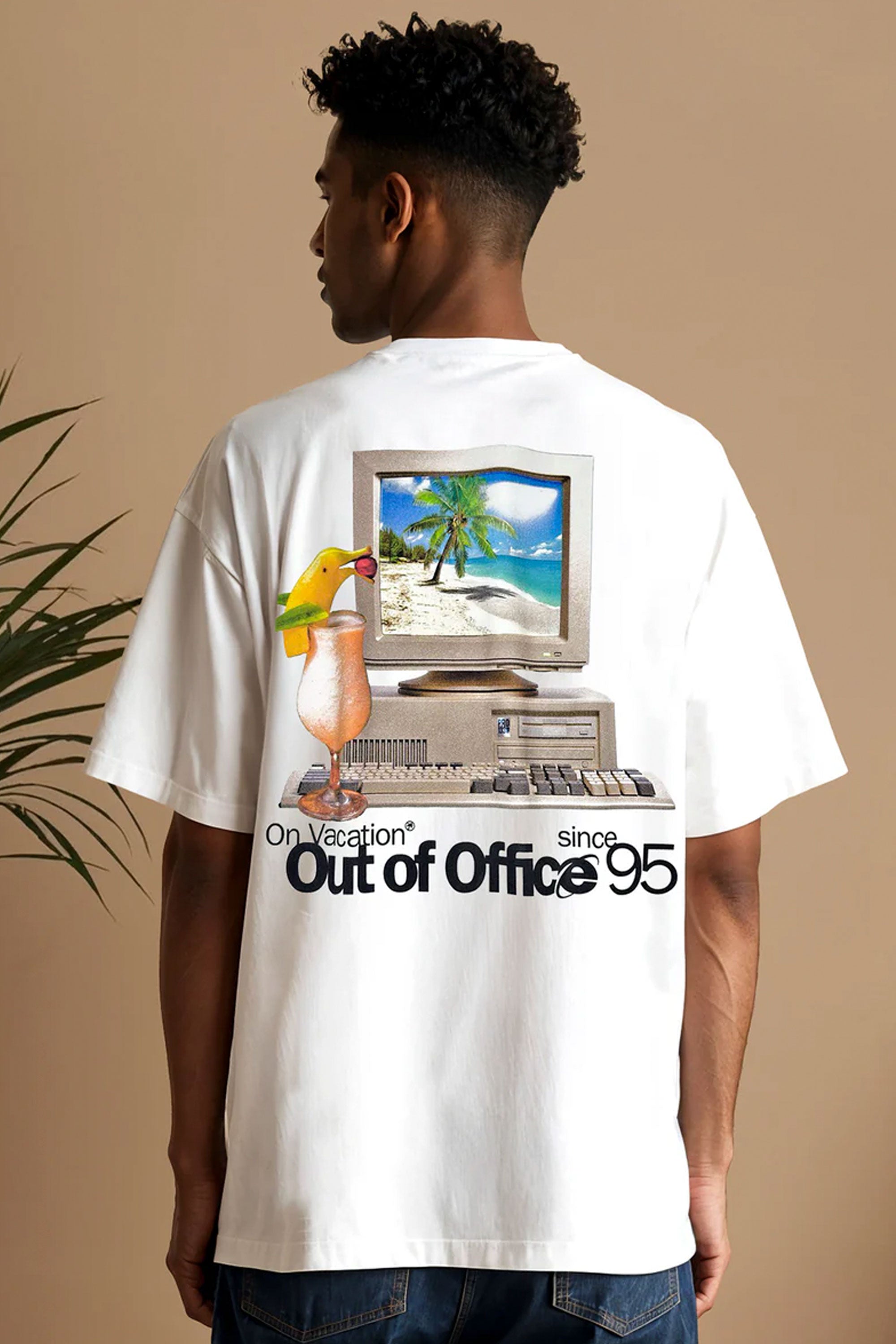 Pukas-Surf-Shop-Tee-On-Vacation-Out-Of-Office-Tee-White
