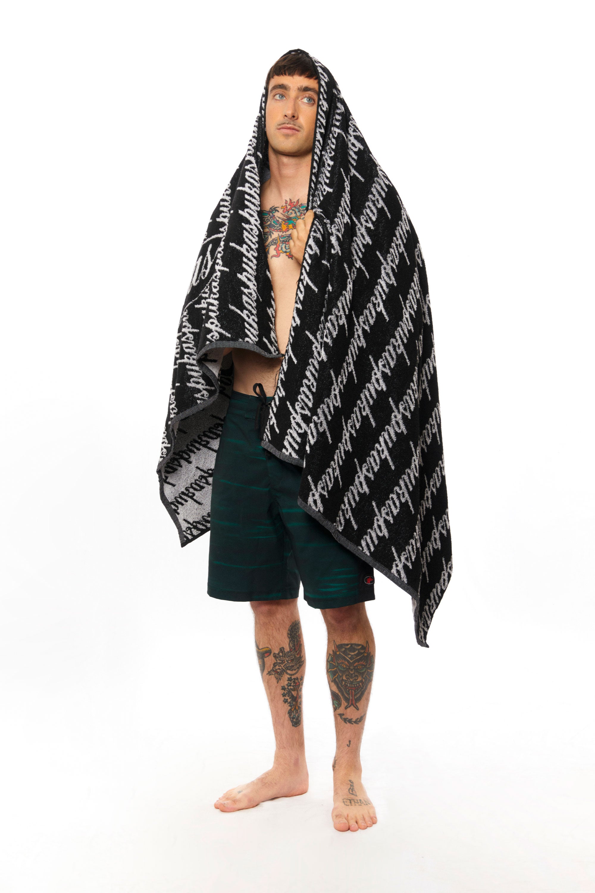 Pukas-Surf-Shop-Towel-Pukas-Black-WHite-2