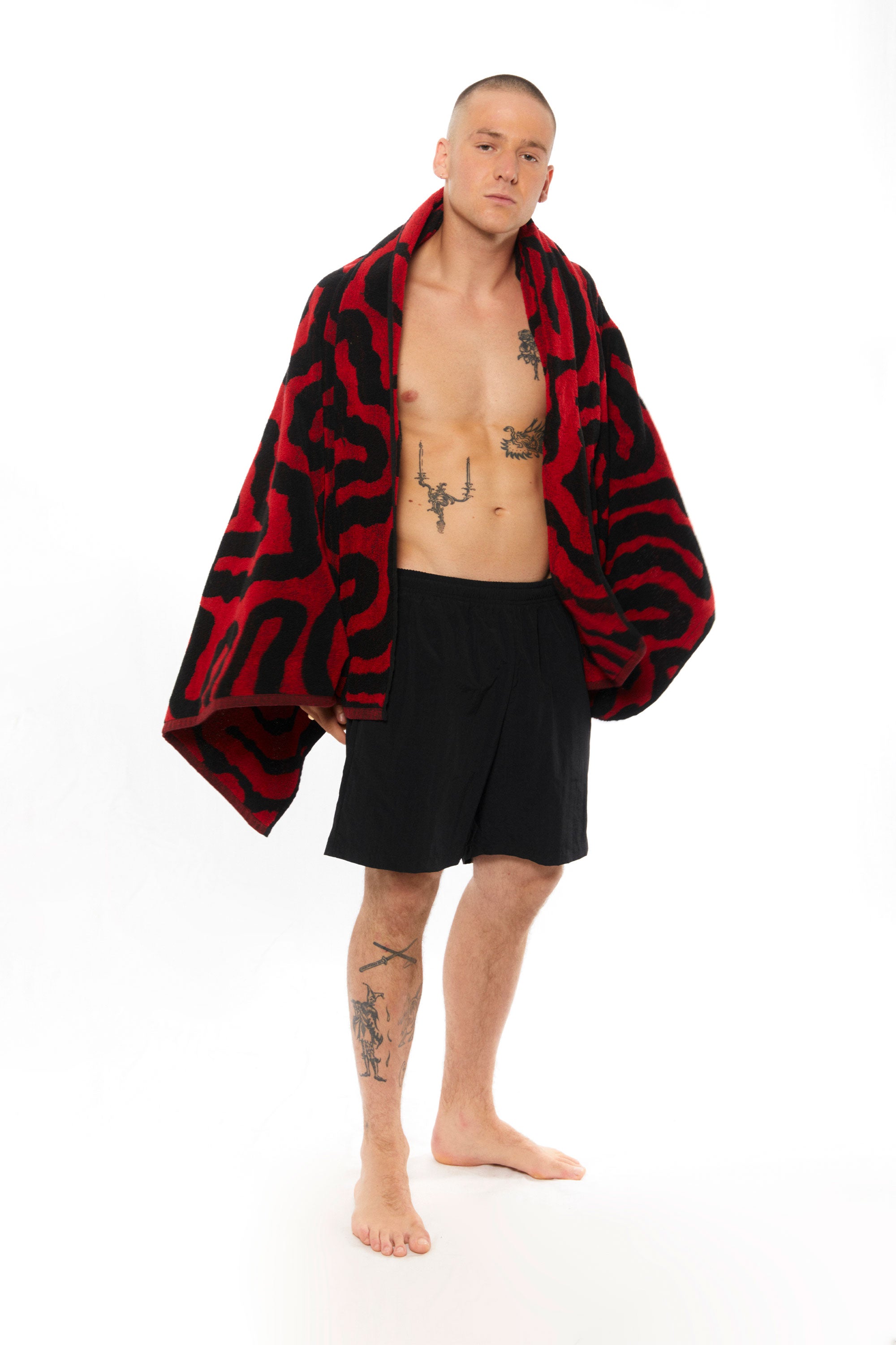 Pukas-Surf-Shop-Towel-Pukas-Camino-Largo-Black-Red