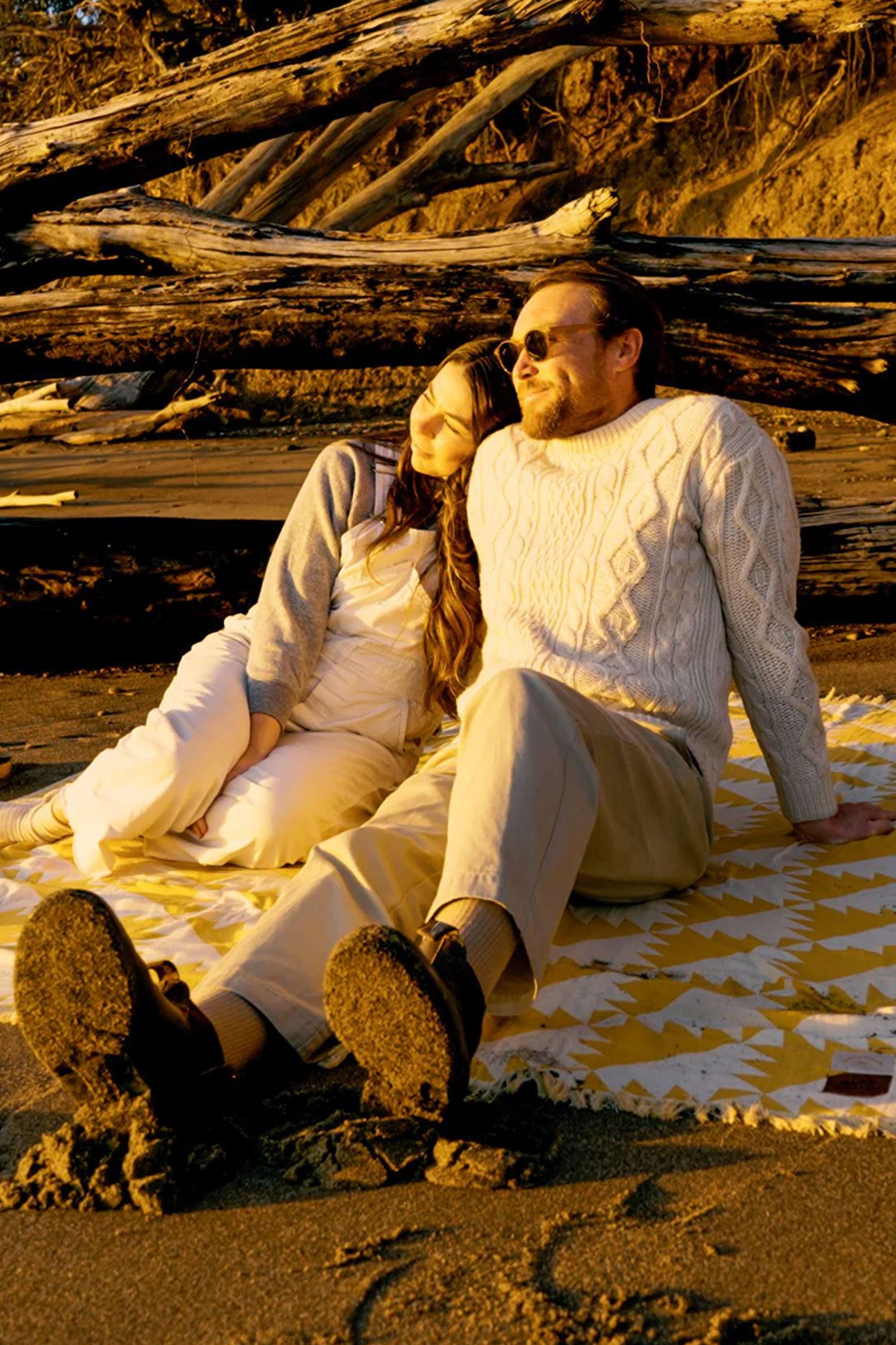 Happylifeshops Towel Slowtide Daydream Lightweight Throw Curry