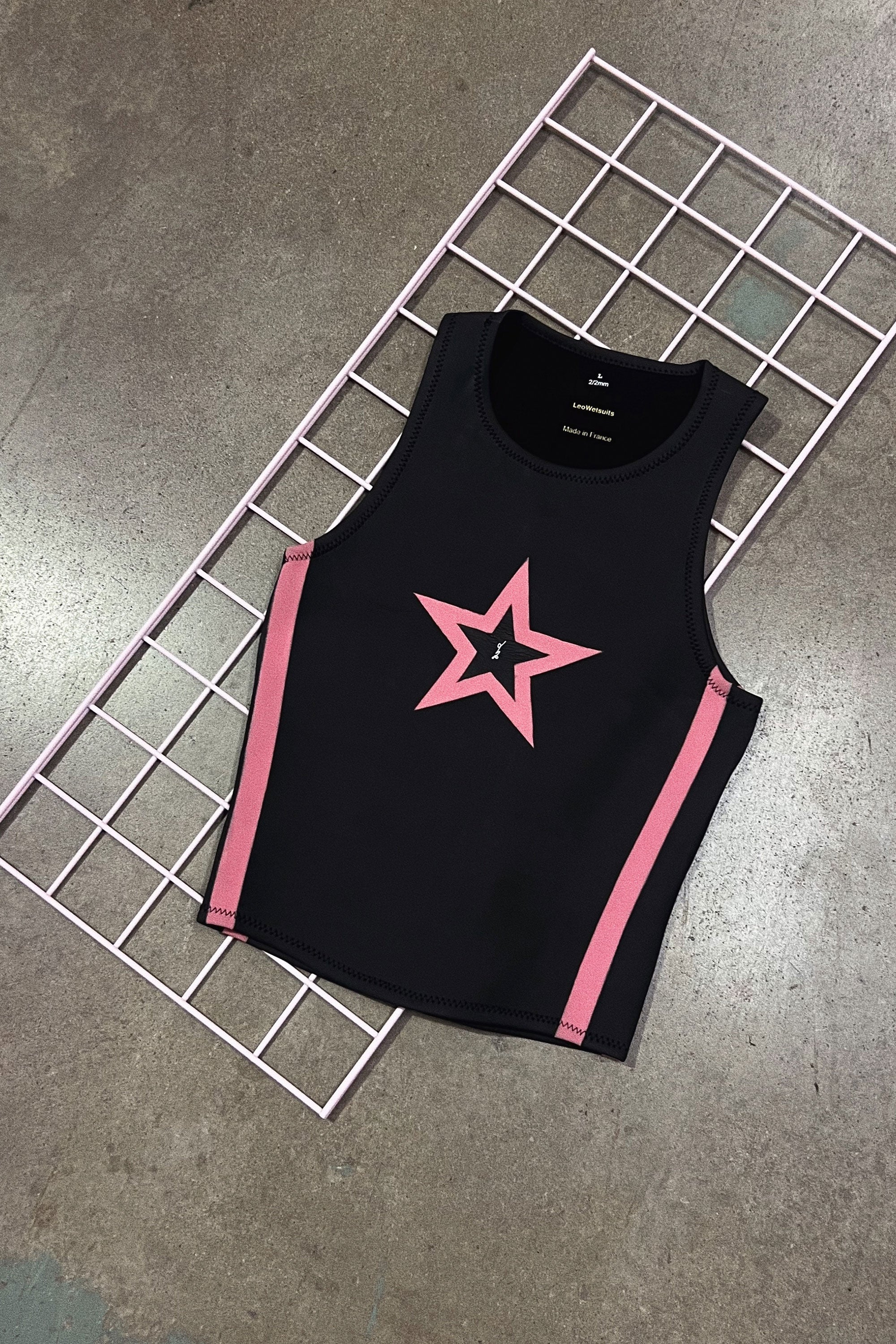 Pukas-Surf-Shop-Wetsuit-Leo-Wetsuit-Tank-Star-Top
