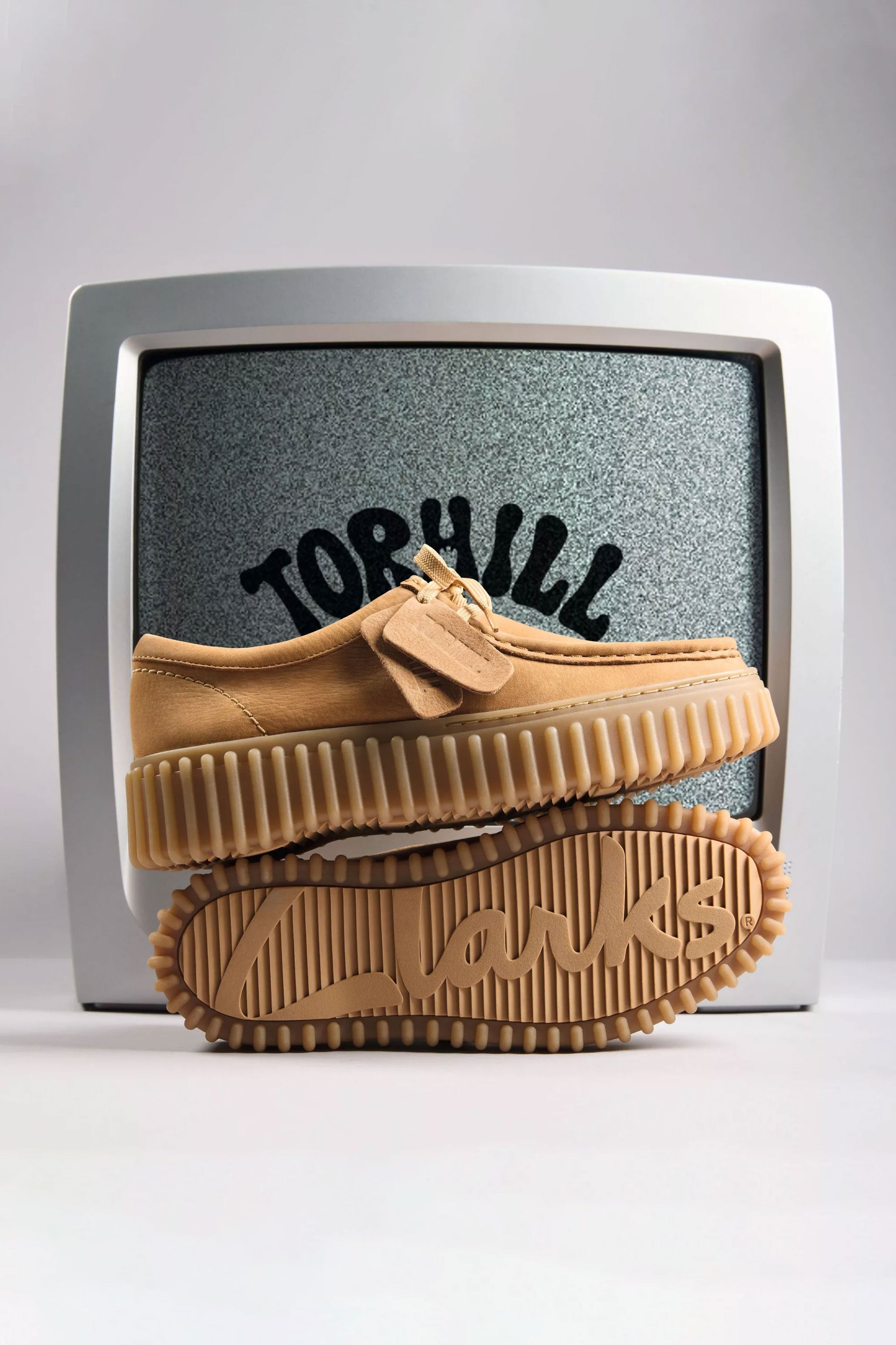 Happylifeshops Clarks Torhill Bee Wallabee style oxford black suede heritage