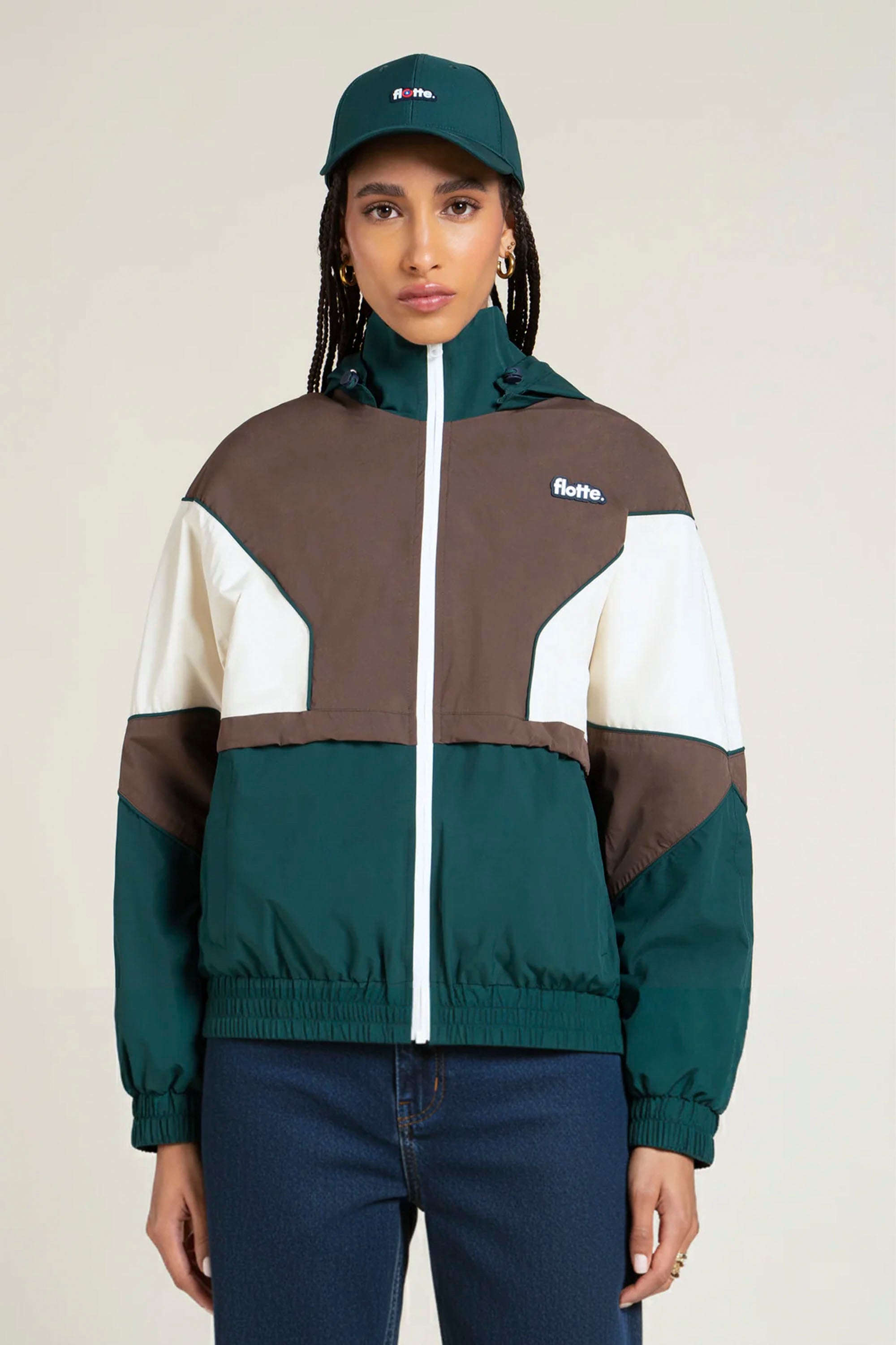 Happylifeshops Flotte women’s waterproof jacket in Sapin Chocolat