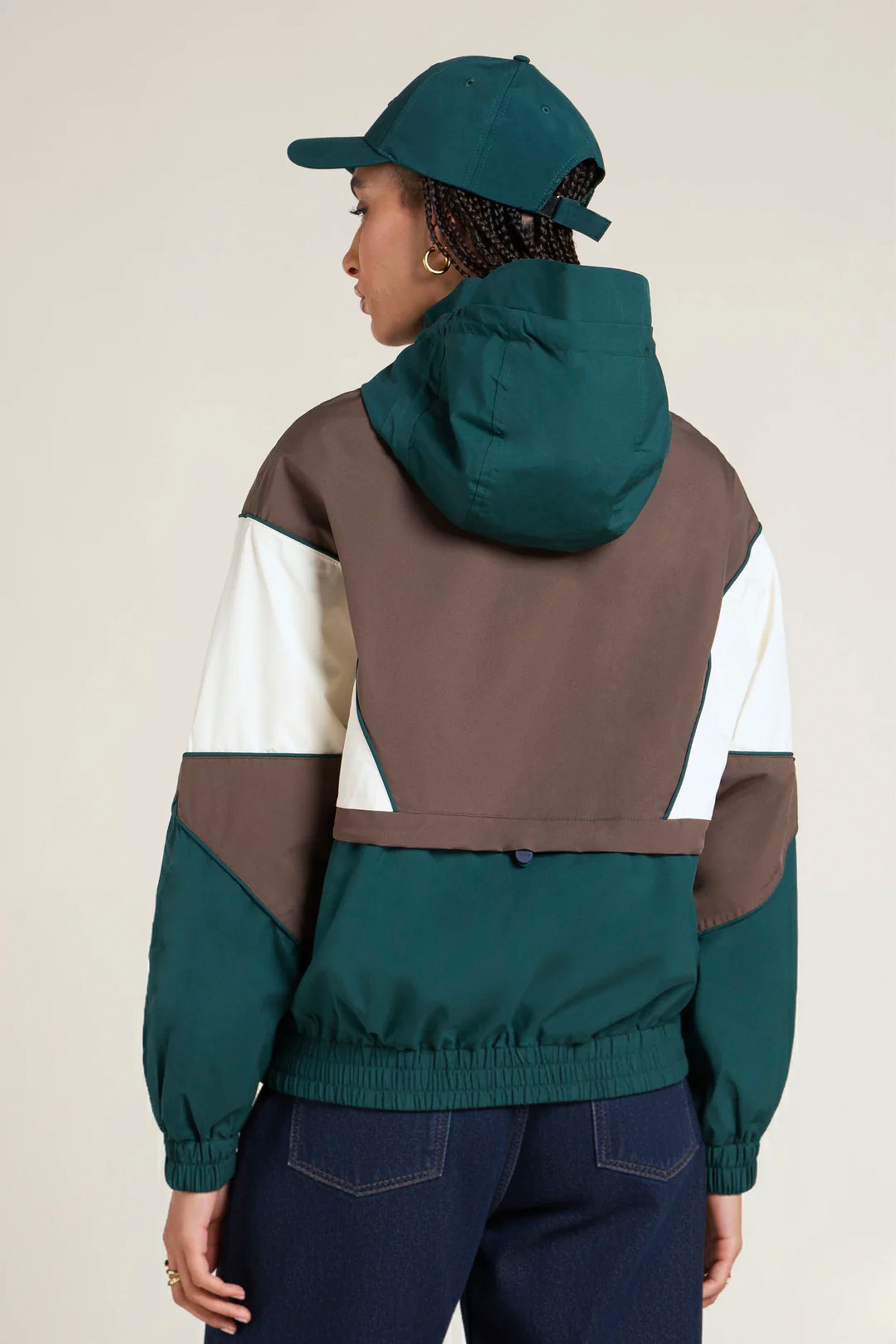 Happylifeshops Flotte women’s waterproof jacket in Sapin Chocolat