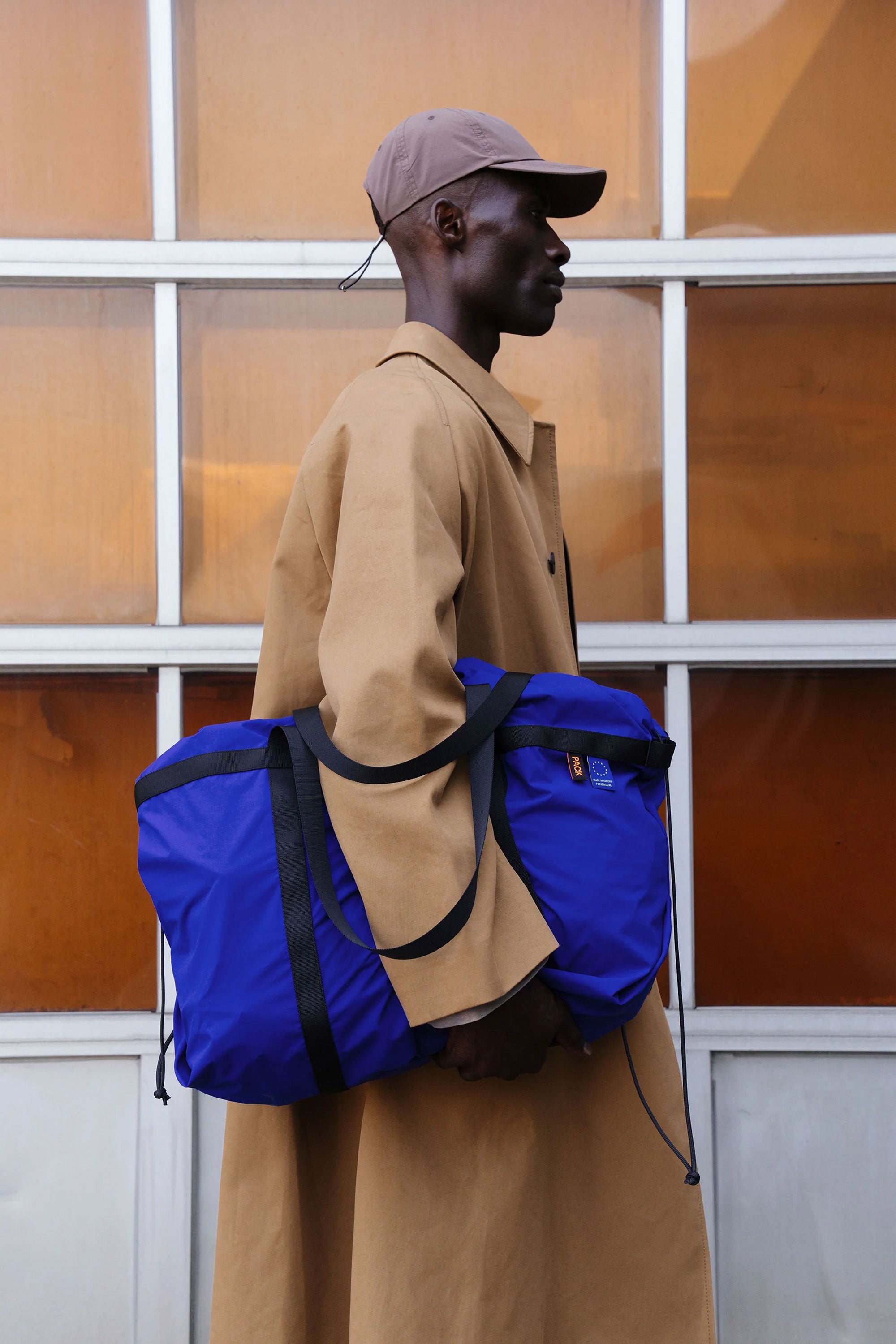 Happylifeshops Packbags Carry-All XL Weekender in Kobalt Blue