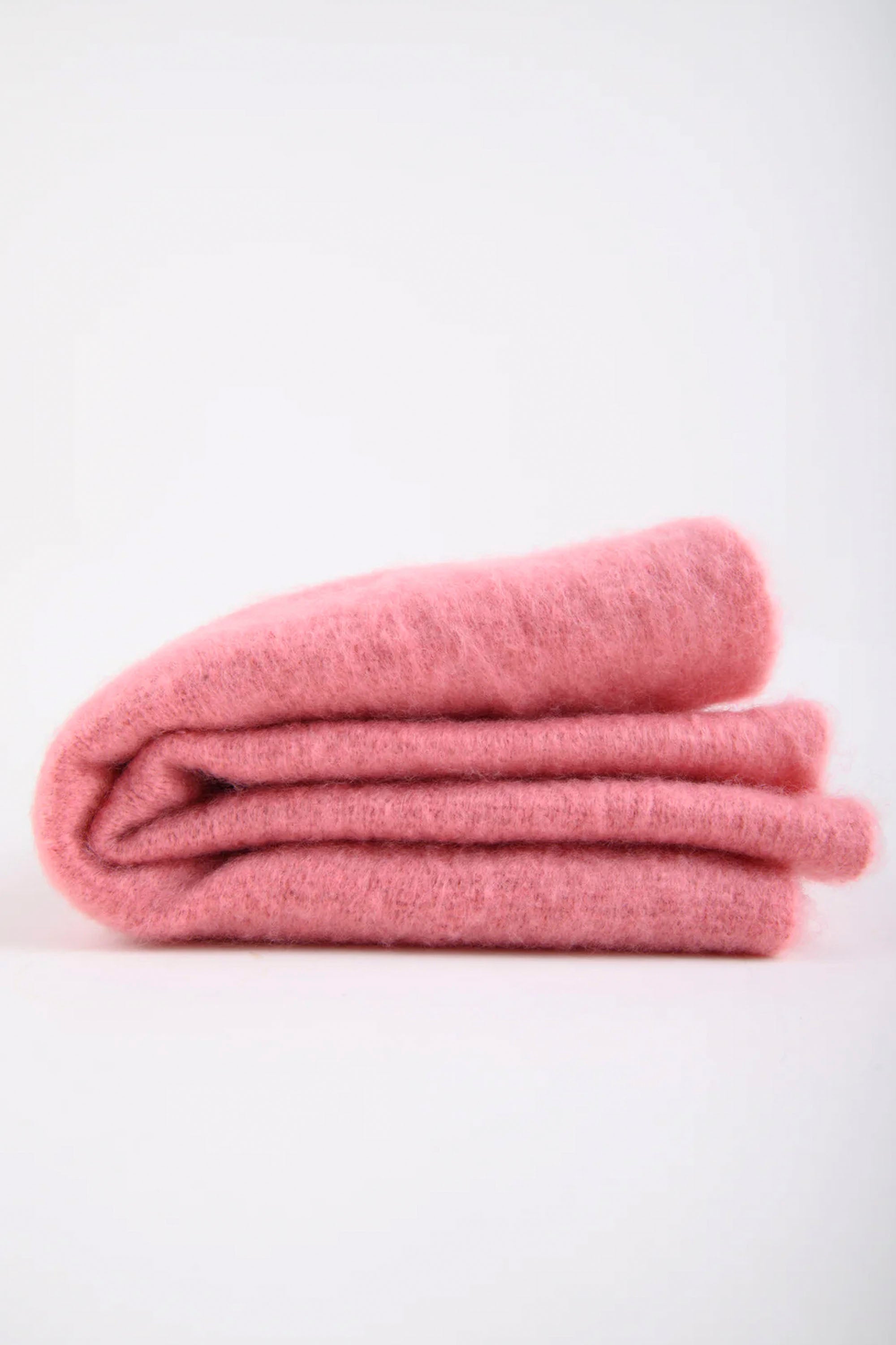 24 Colours Happylifeshops soft pink scarf cosy texture relaxed drape