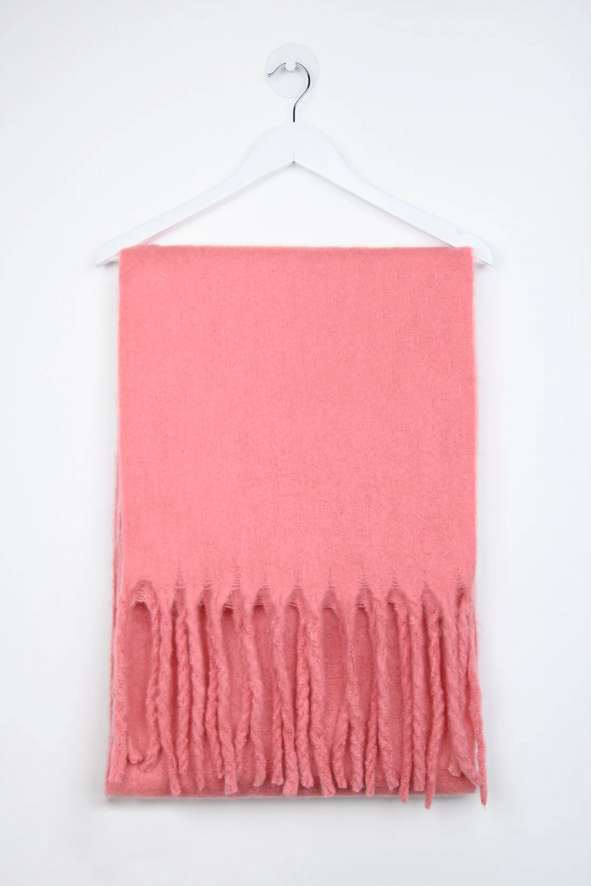 24 Colours Happylifeshops soft pink scarf cosy texture relaxed drape