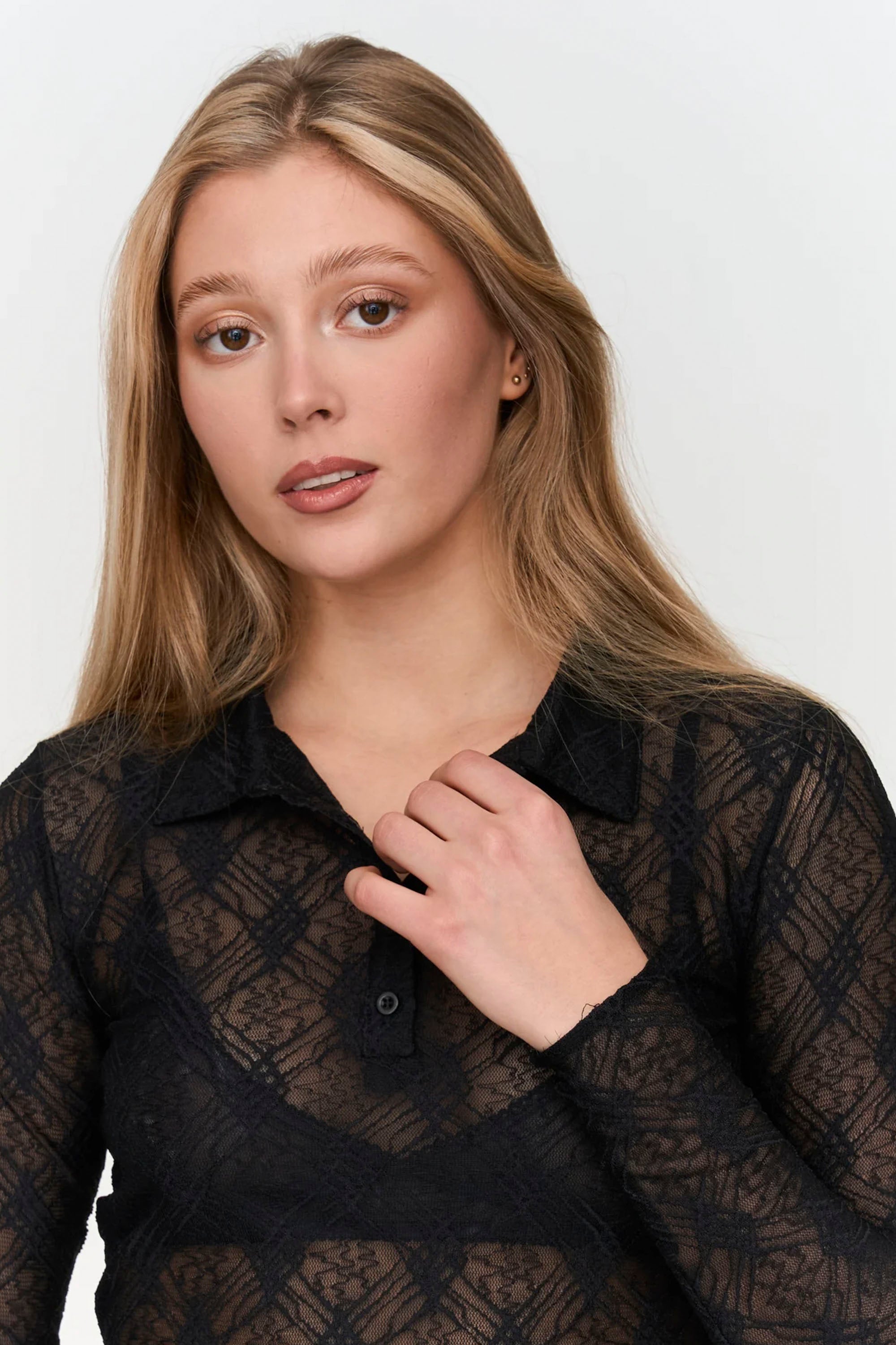 24 Colours Happylifeshops structured shirt black texture refined silhouette