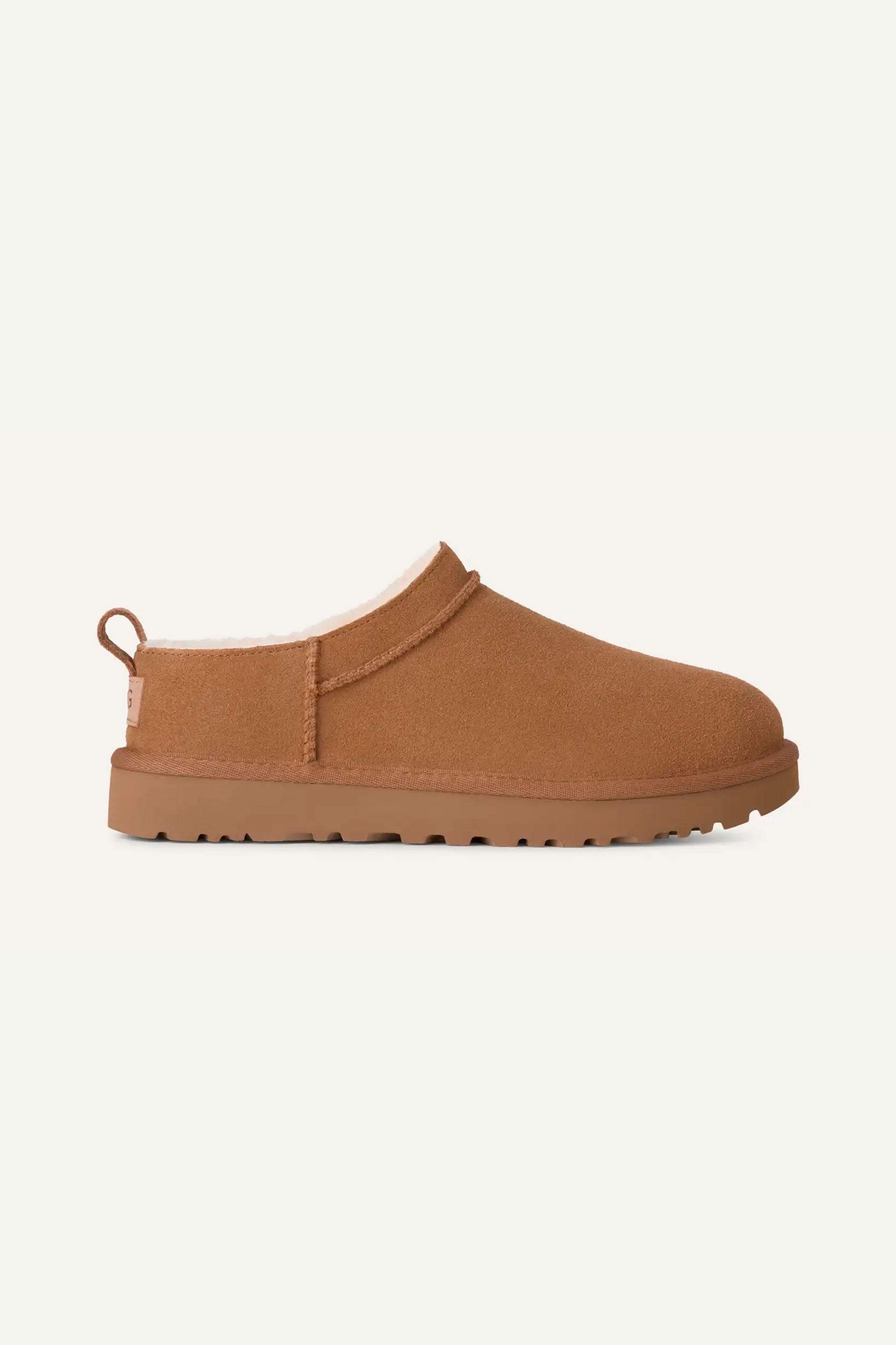 Happylifeshops UGG Classic Micro Boot in Chestnut