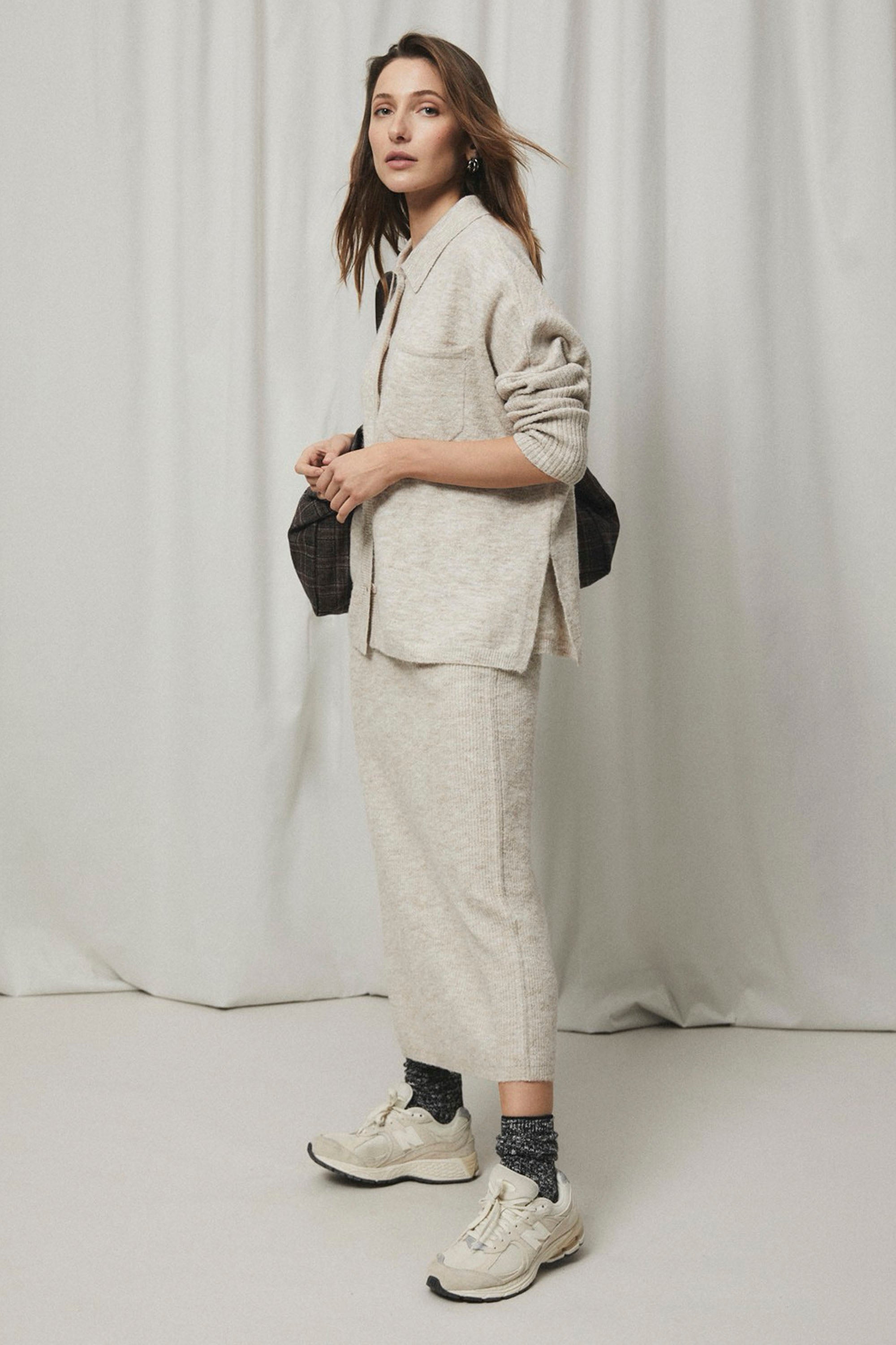 Mi&Co Happylifeshops sand knit midi skirt elastic waist relaxed drape