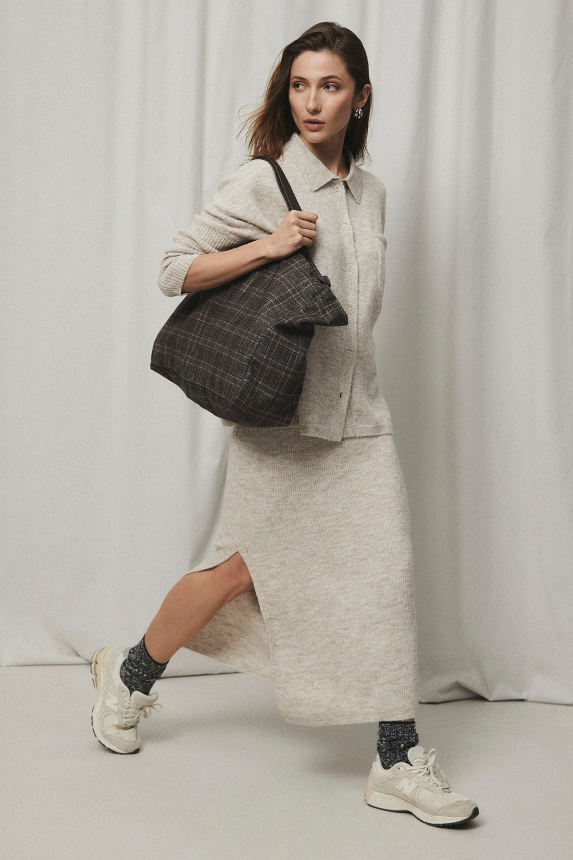 Mi&Co Happylifeshops sand knit midi skirt elastic waist relaxed drape