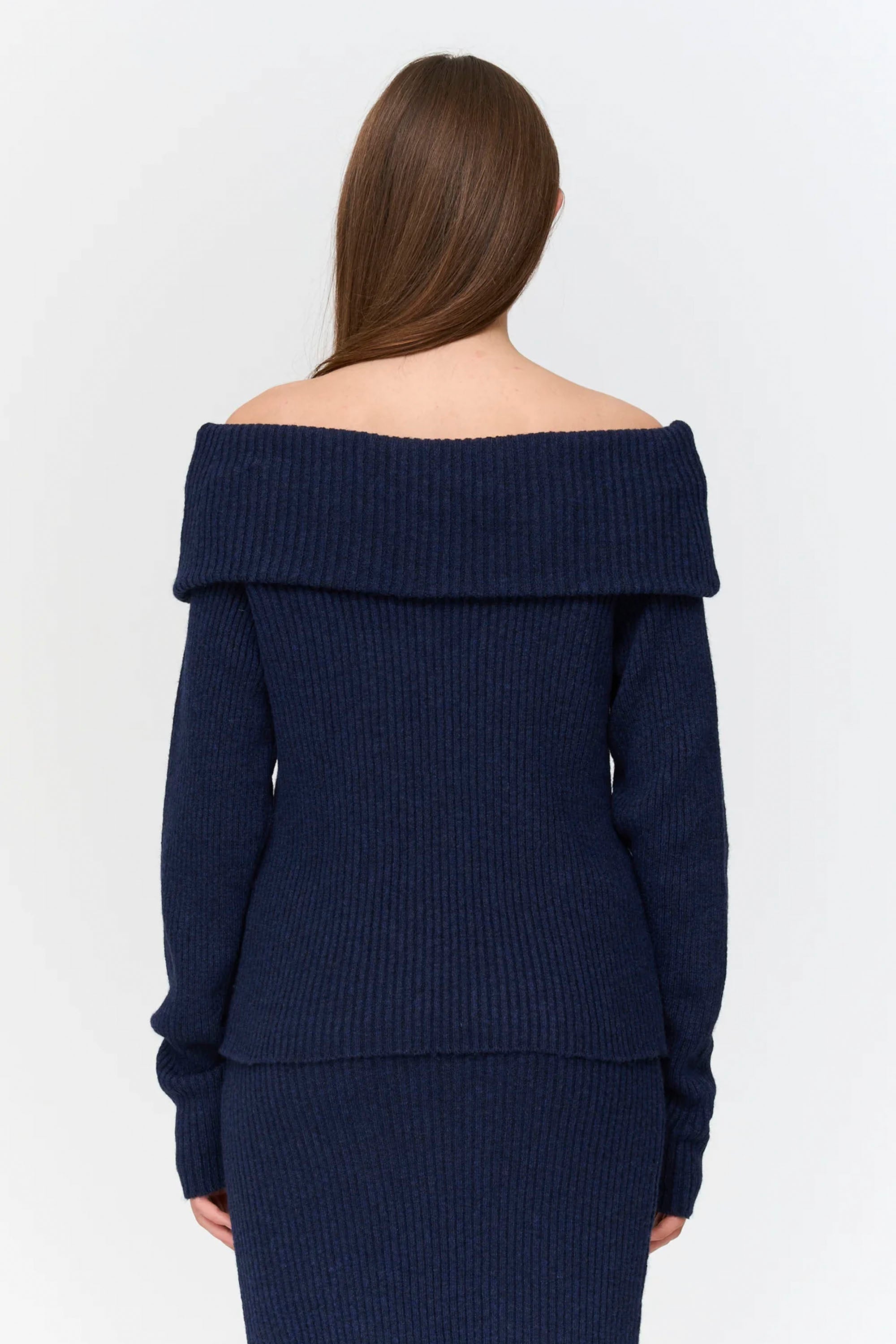 24 Colours Happylifeshops chunky blue sweater off-shoulder neckline relaxed drape