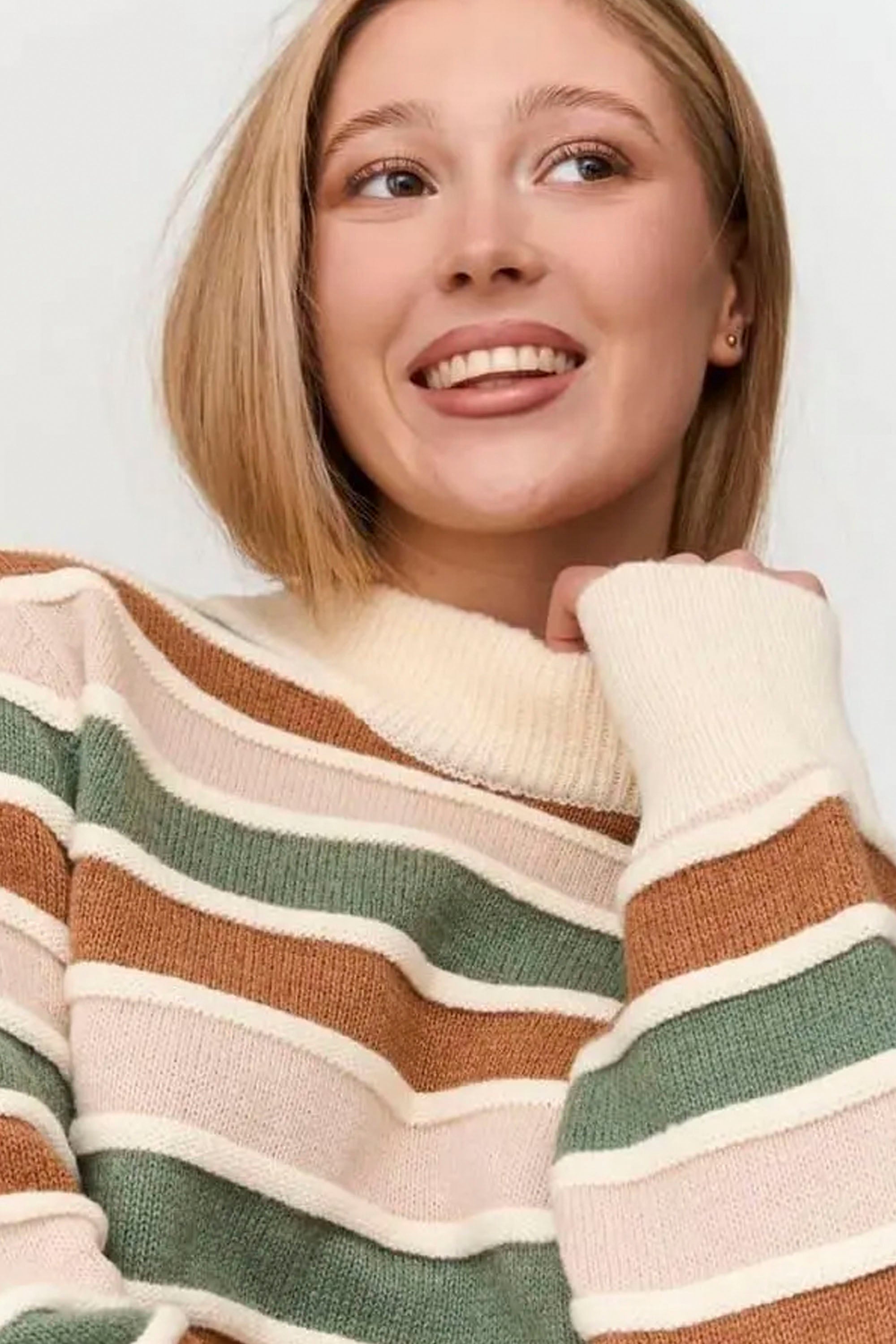 24 Colours Happylifeshops striped knit women’s pullover soft drape