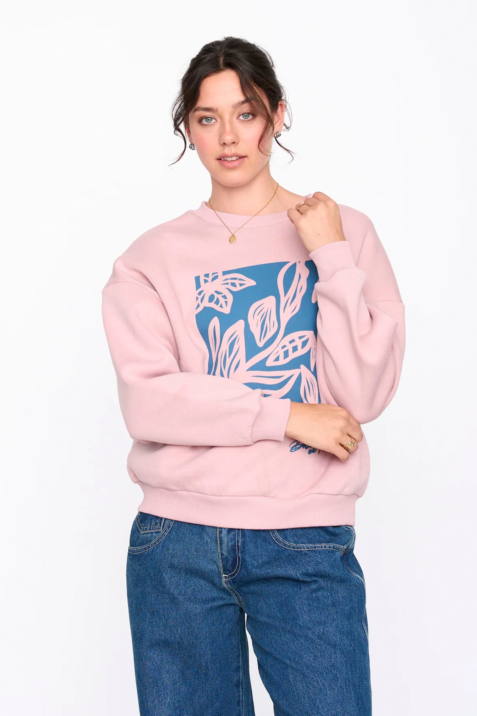 24 Colours Happylifeshops soft pink sweatshirt relaxed fit soft knit layering essential