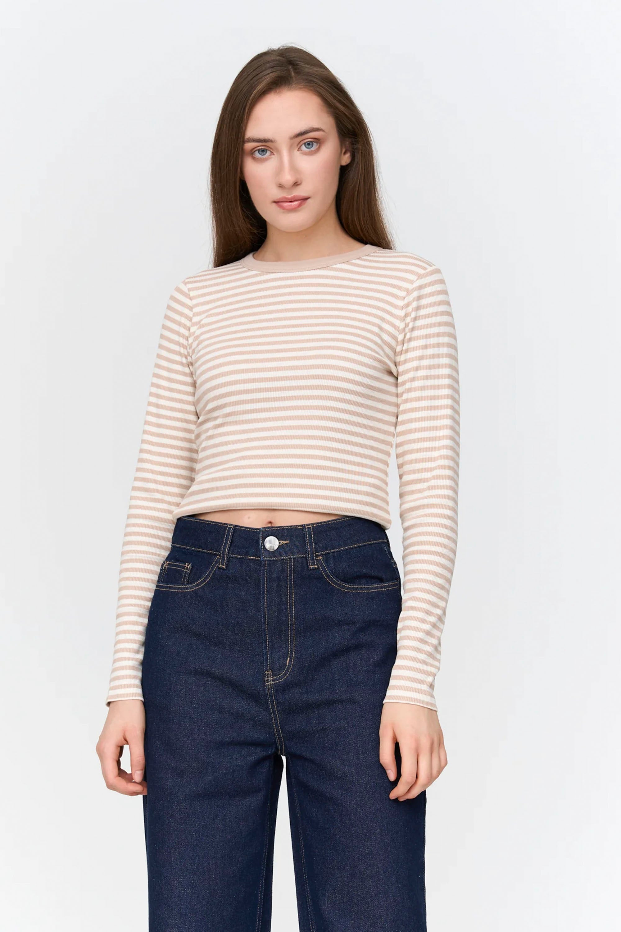 24 Colours Happylifeshops striped contrast tee relaxed fit everyday style