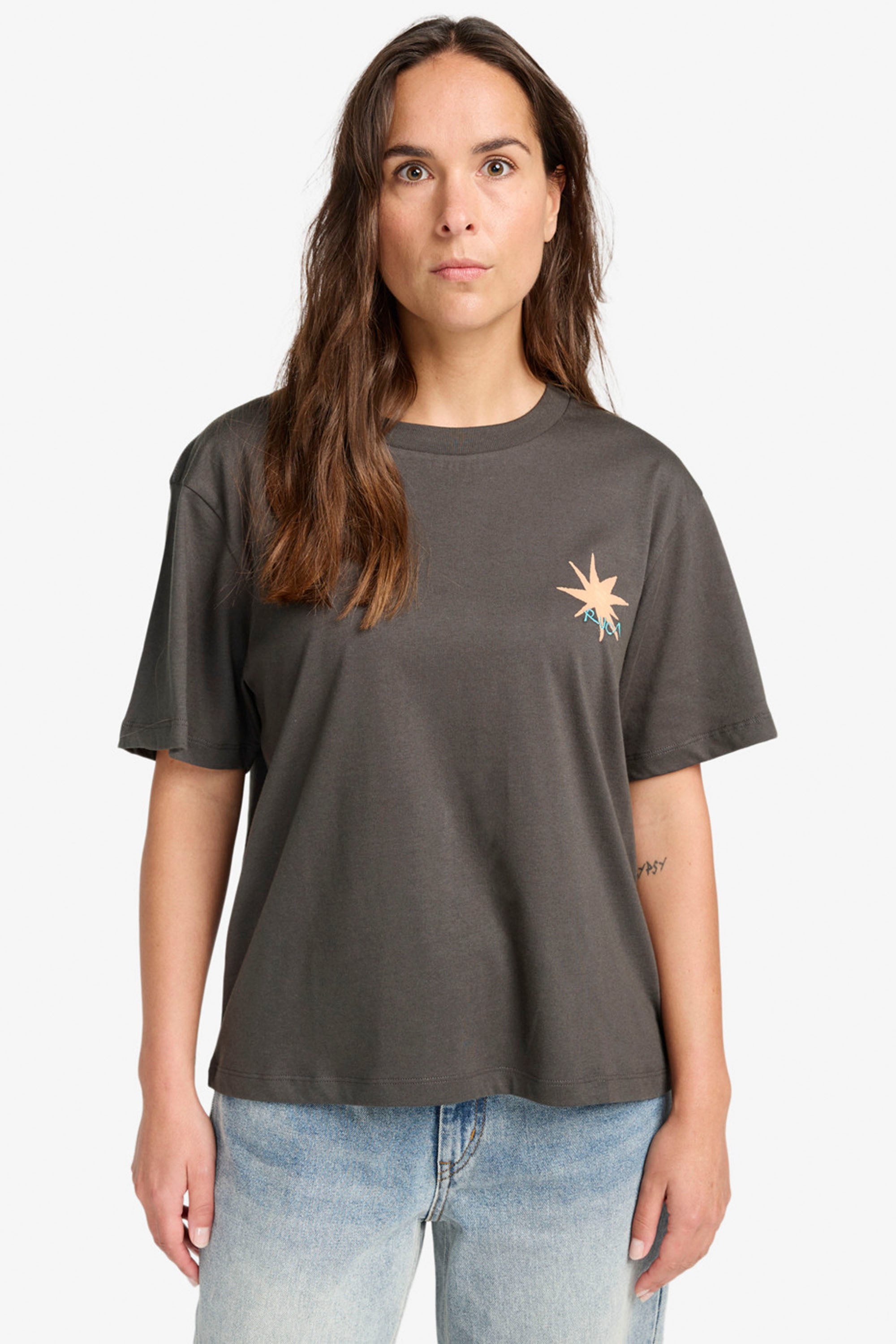 Happylifeshops RVCA women's graphic tee Pegasus