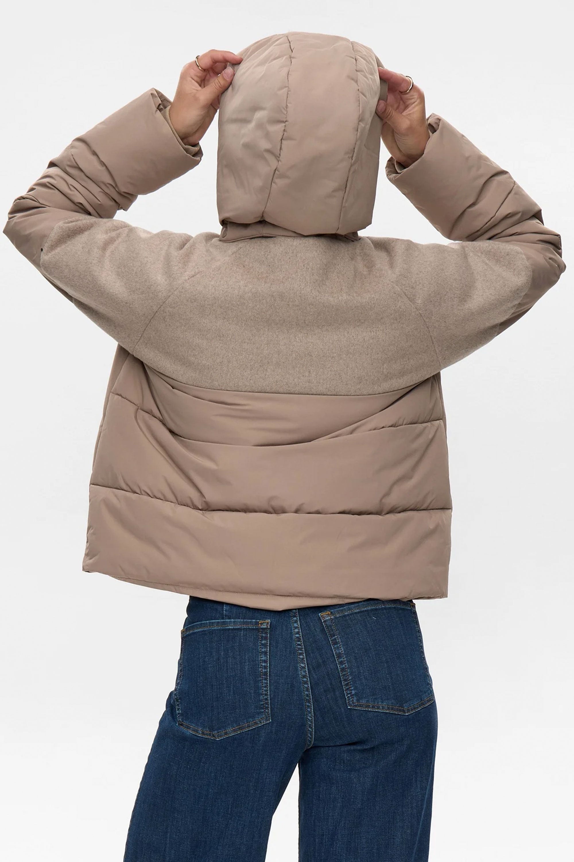 Happylifeshops Women Jacket Numph Nuwillow Short Jacket Taupe Gray 2